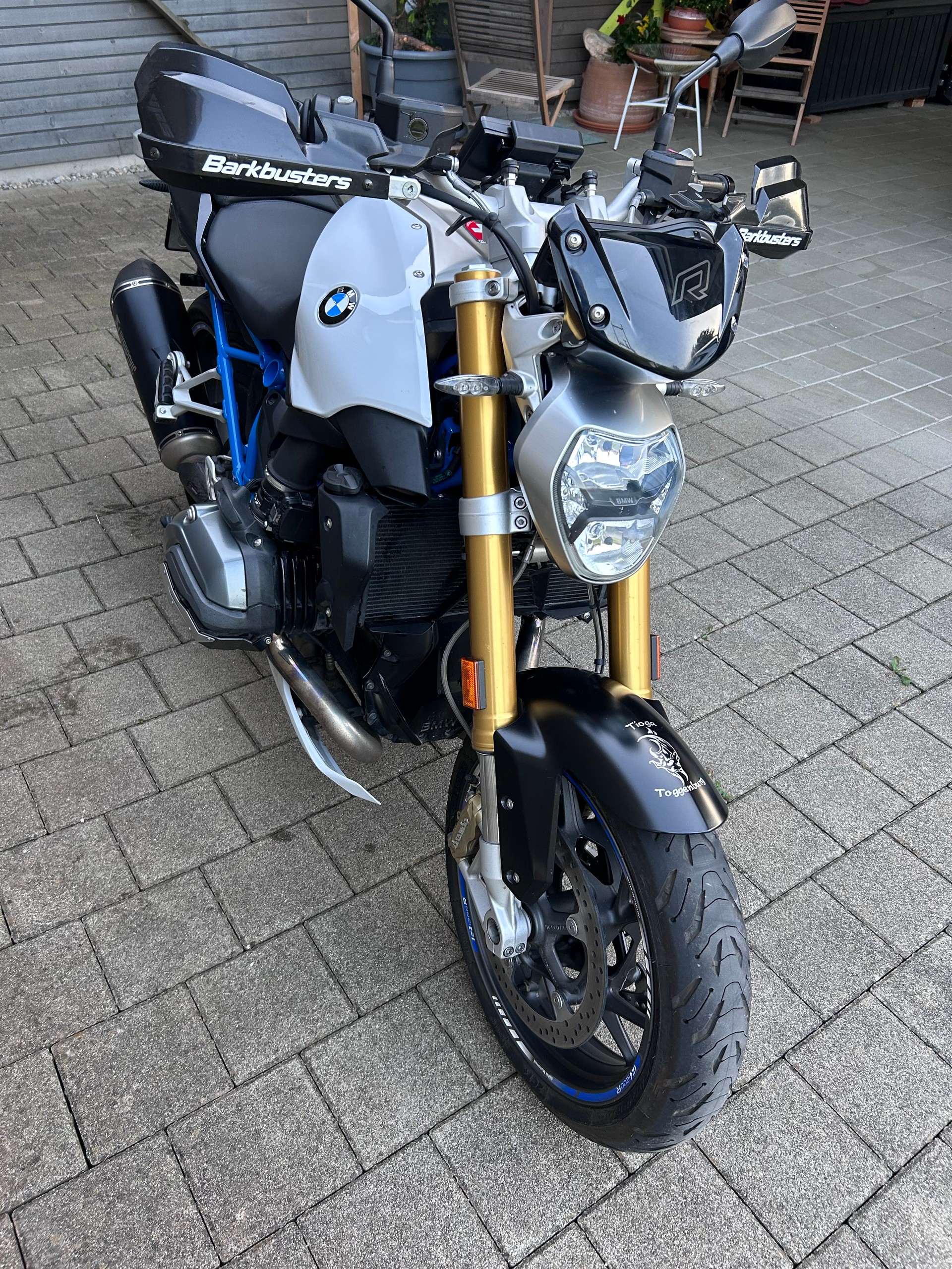 BMW R 1200 R ABS-image-1