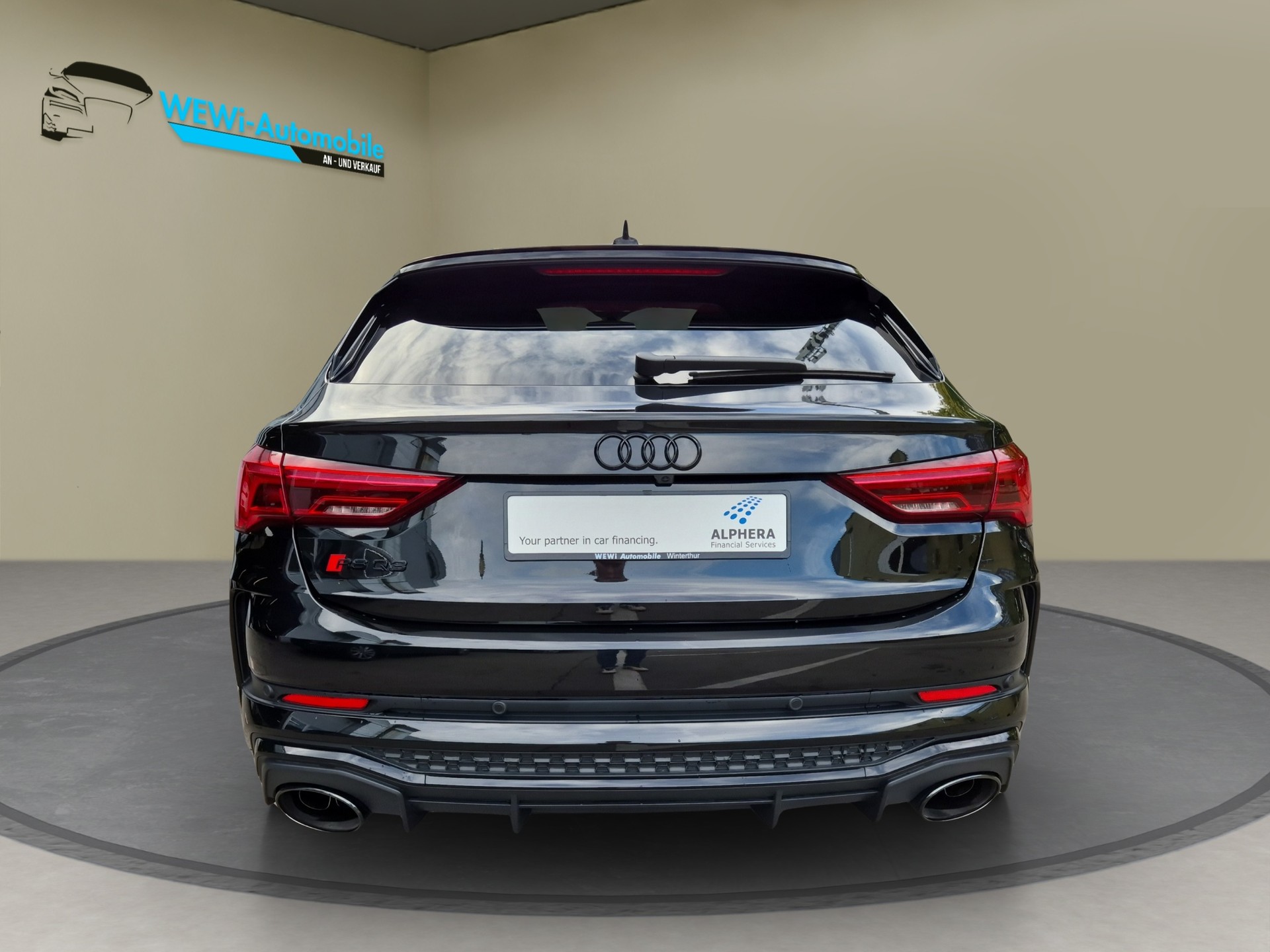 AUDI RS Q3 Sportback quattro S tronic-showroom-element-3