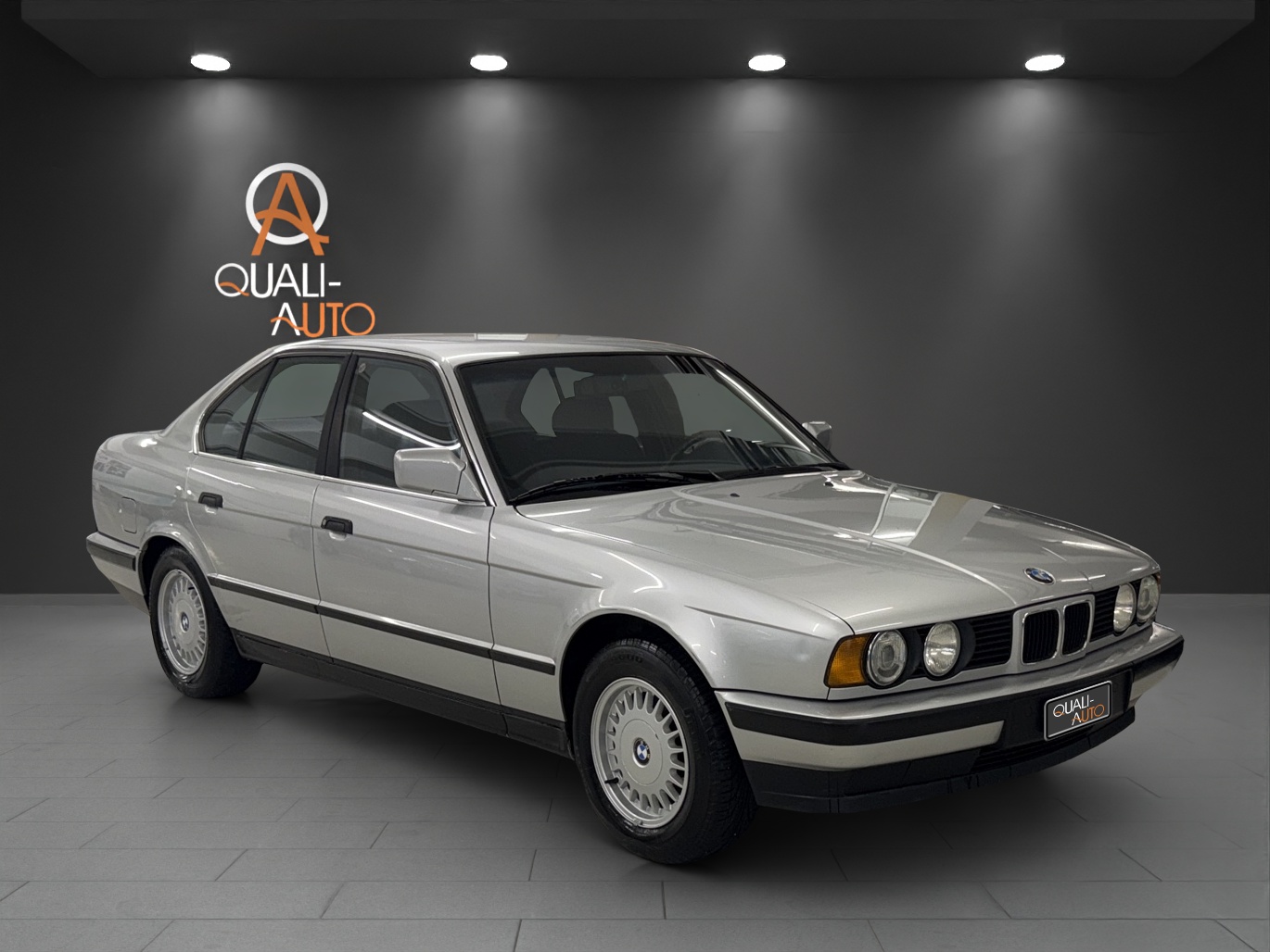 BMW 525i 24V A