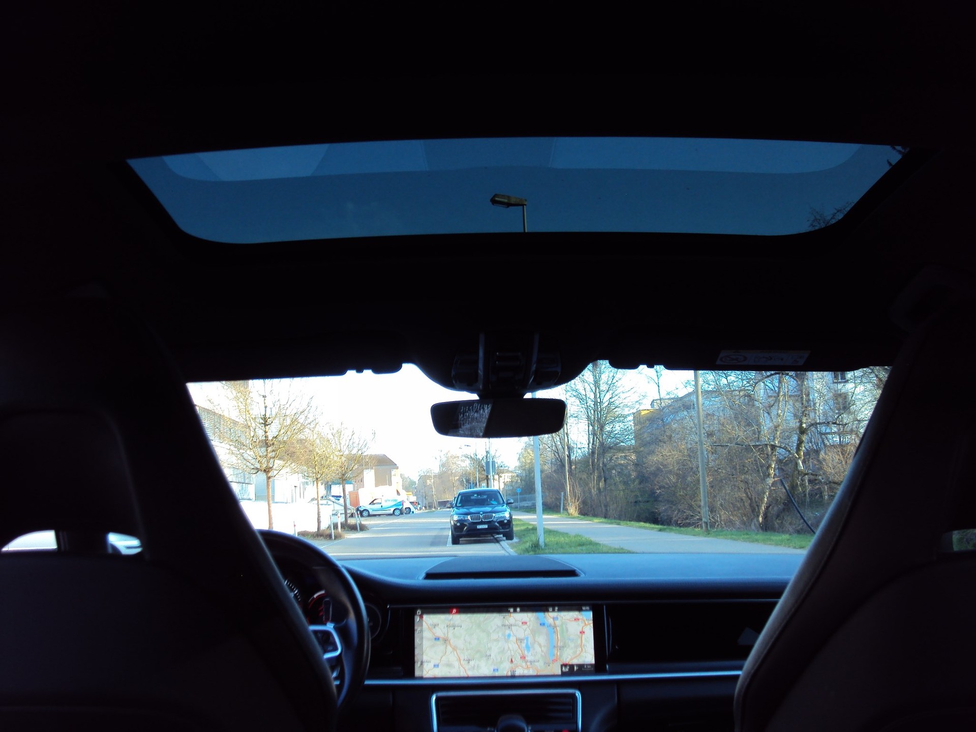 PORSCHE Panamera 4 PDK-image-12