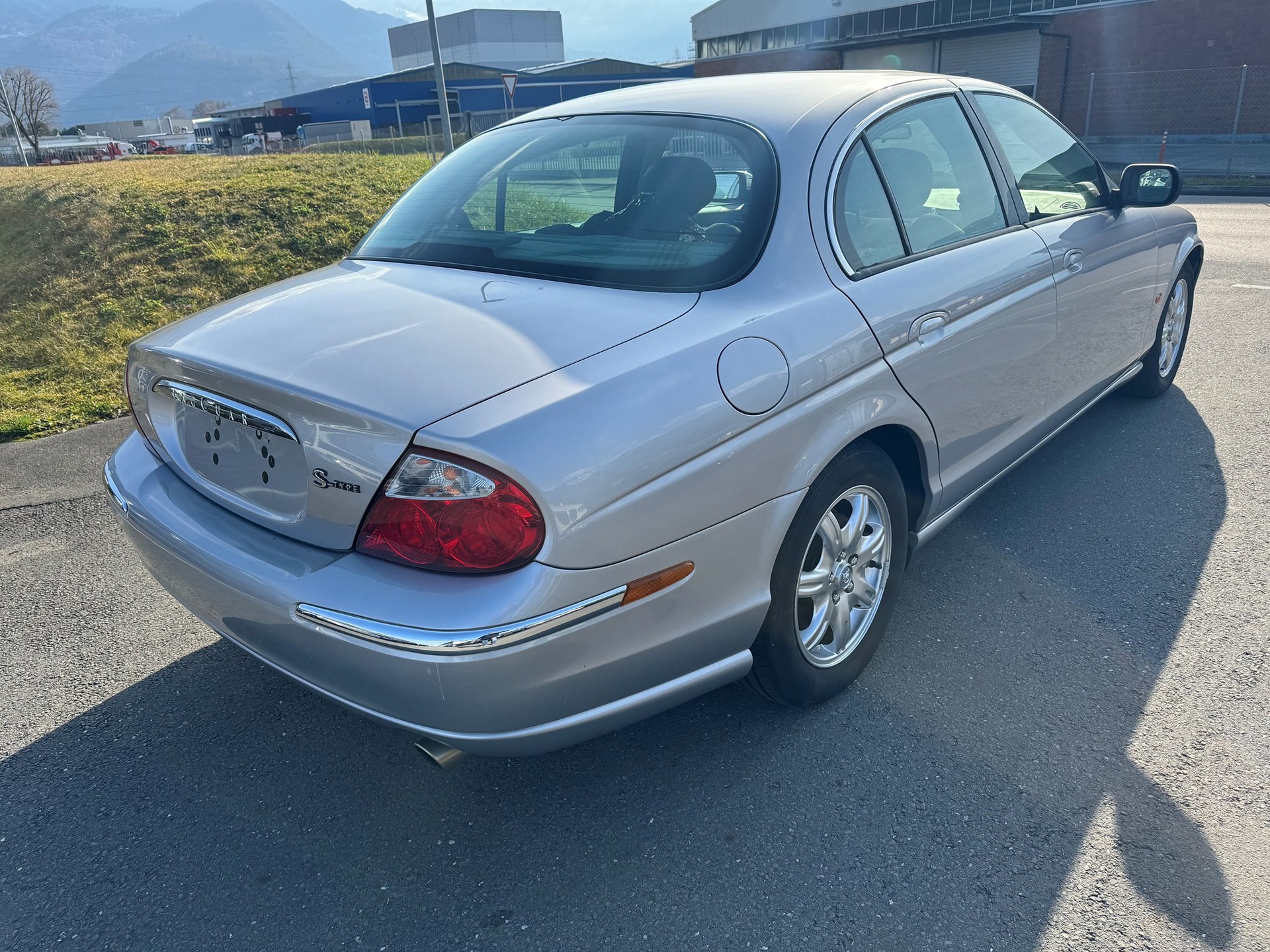 JAGUAR S-Type 3.0 V6 Sport-showroom-element-3