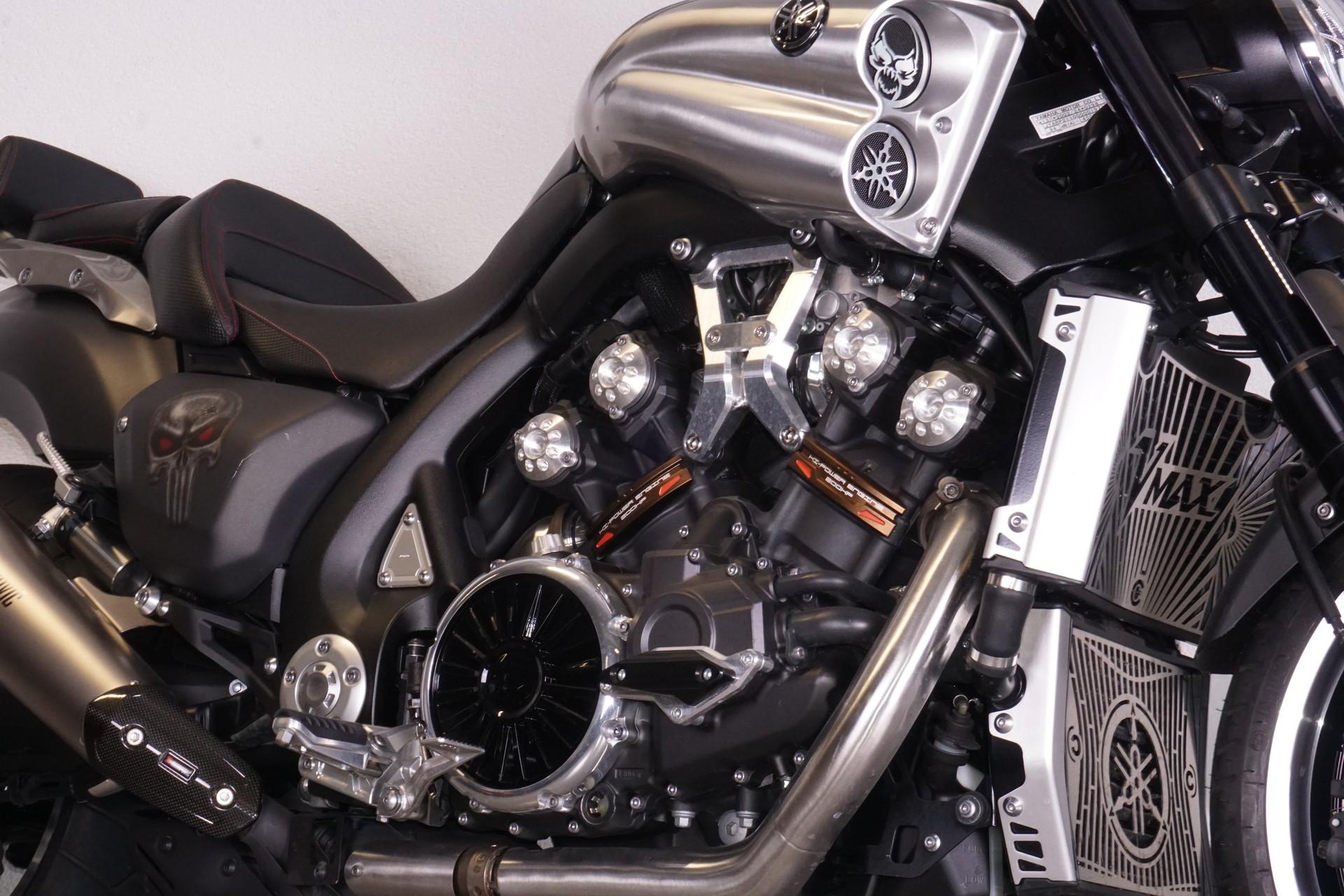 YAMAHA V-MAX-image-6