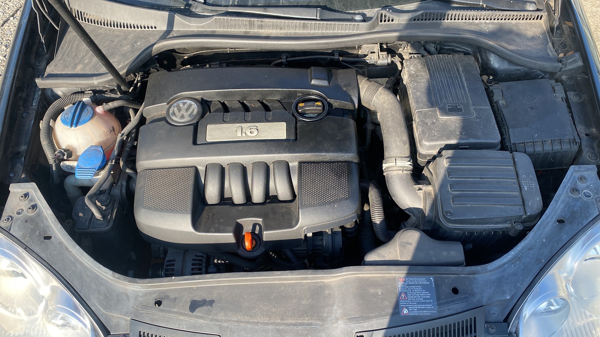 VW GOLF-image-5