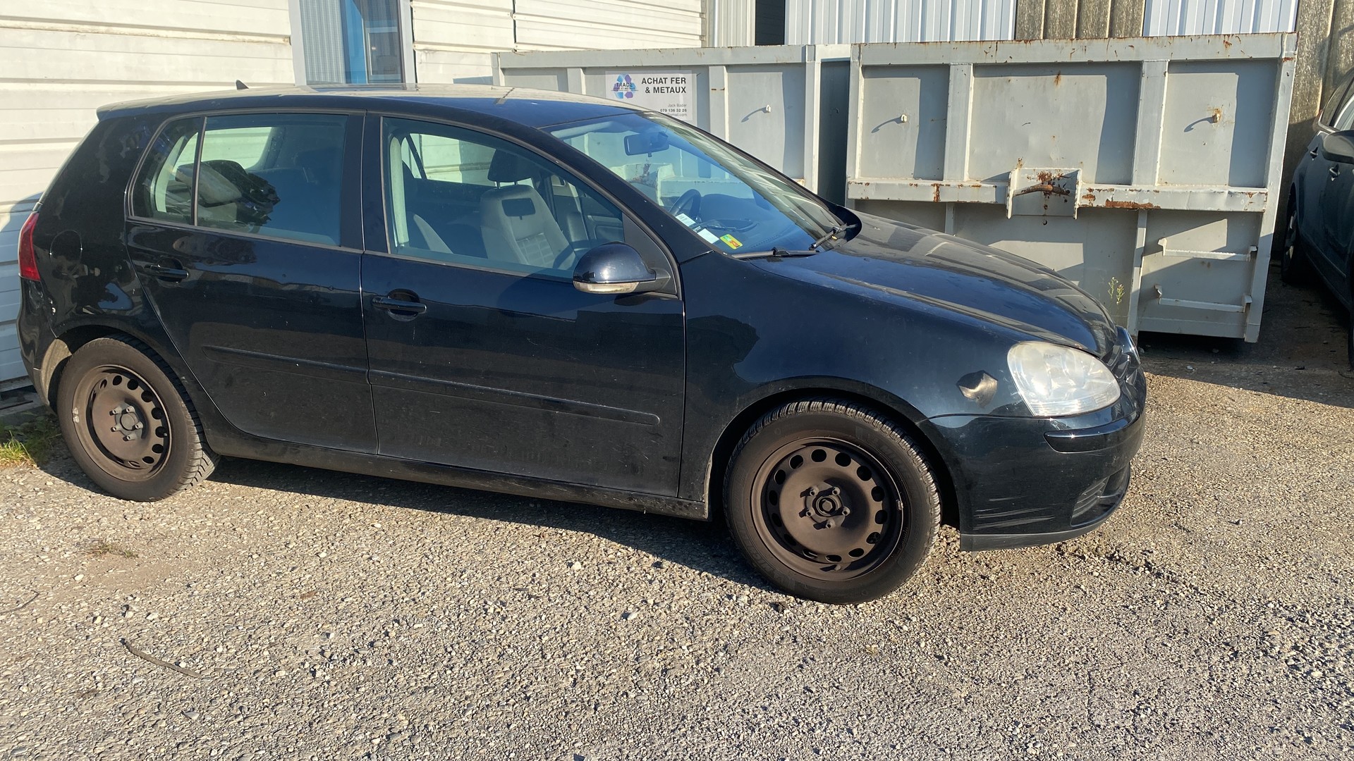 VW GOLF-image-1