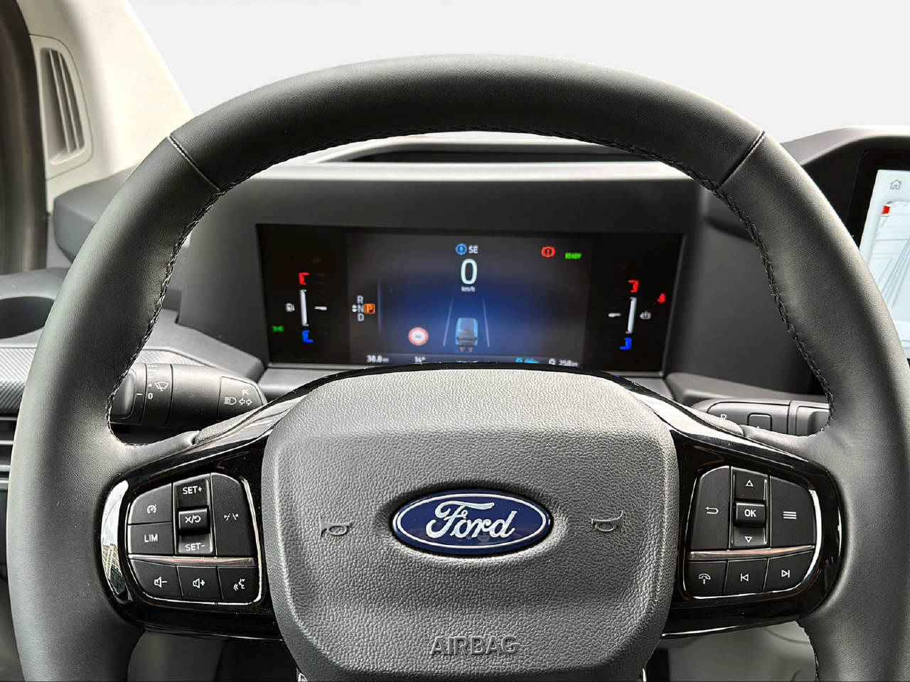 FORD E-Transit C Van 320 L1 74 kWh Trend-image-10