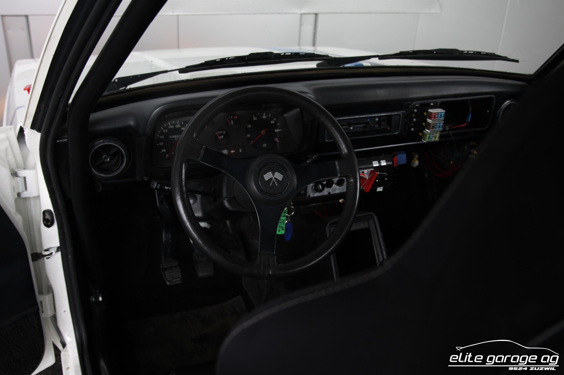 FORD Escort RS2000 RALLYFAHRZEUG MIT STRASSENZULASSUNG-image-14