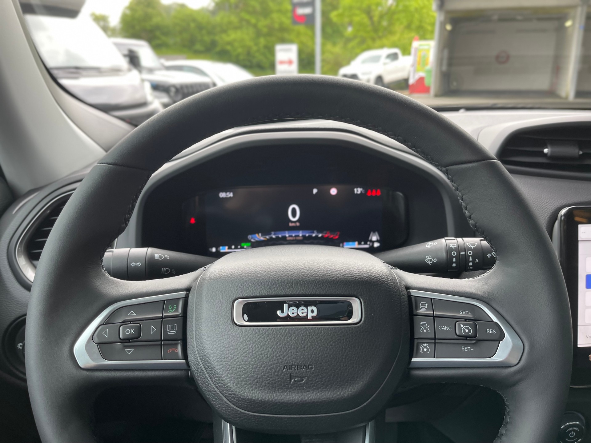 JEEP Renegade 1.5 MHEV Summit Sky-image-7