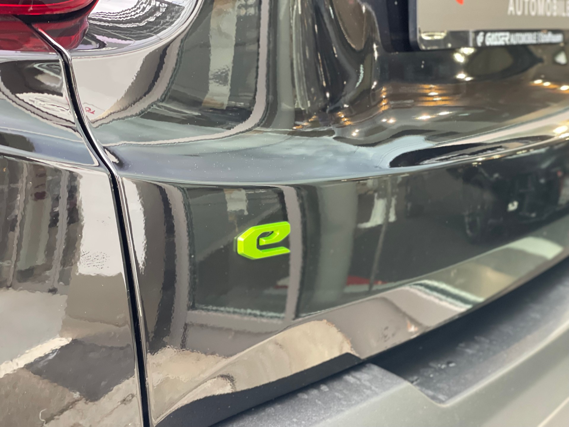 JEEP Renegade 1.5 MHEV Summit Sky-image-5