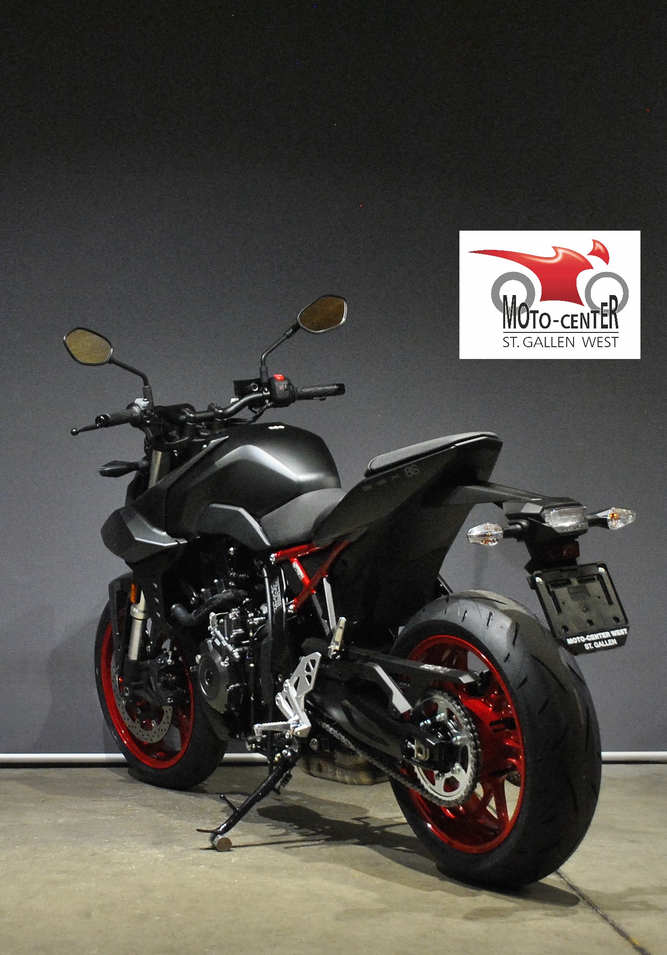 SUZUKI GSX 8 S (35kW)-image-3