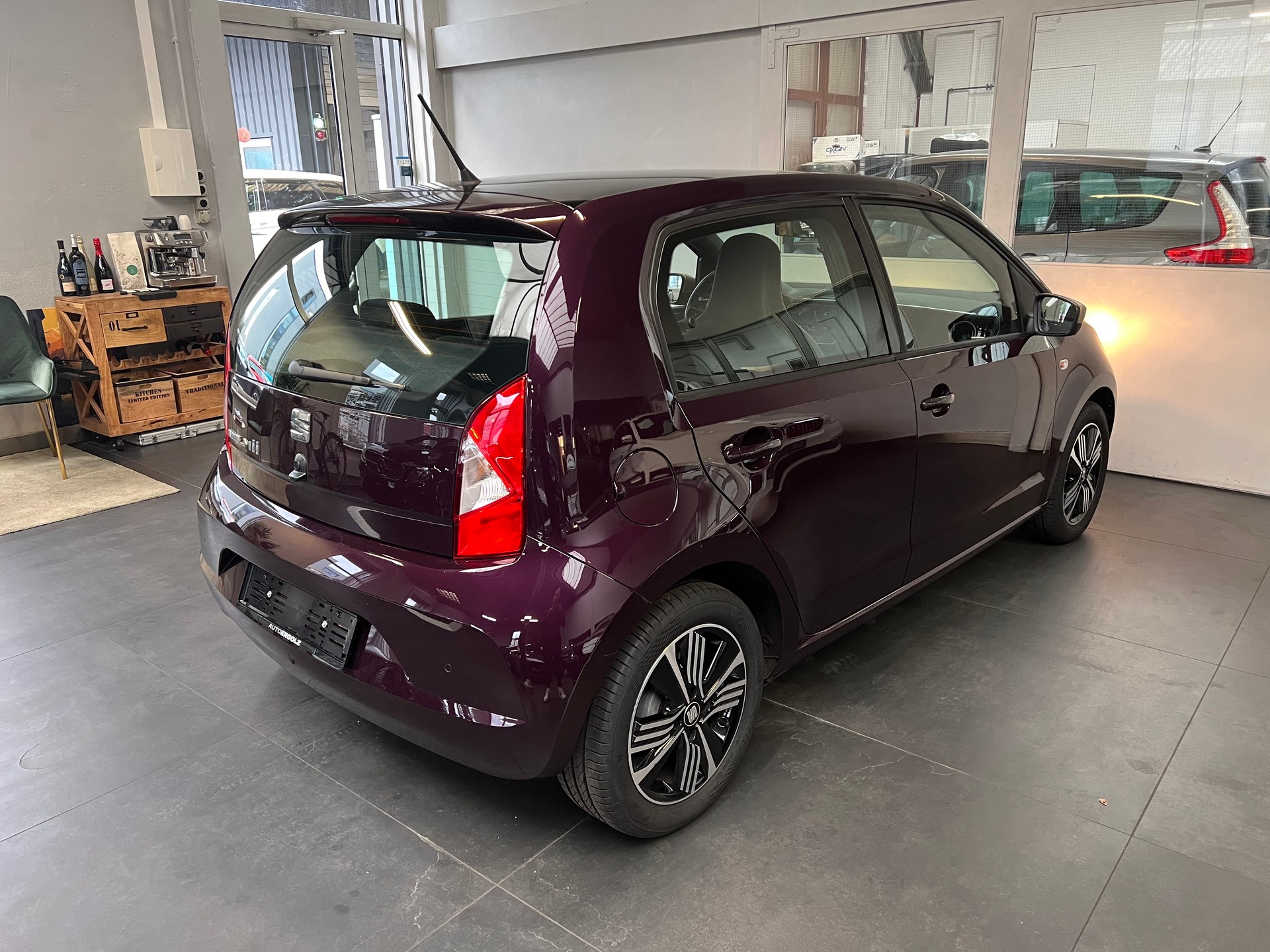 SEAT Mii 1.0 by Cosmopolitan Eco ASG-image-3