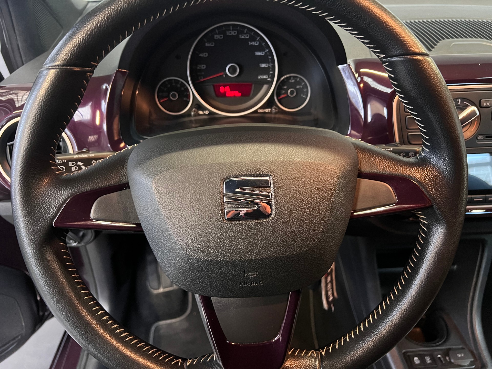 SEAT Mii 1.0 by Cosmopolitan Eco ASG-image-6