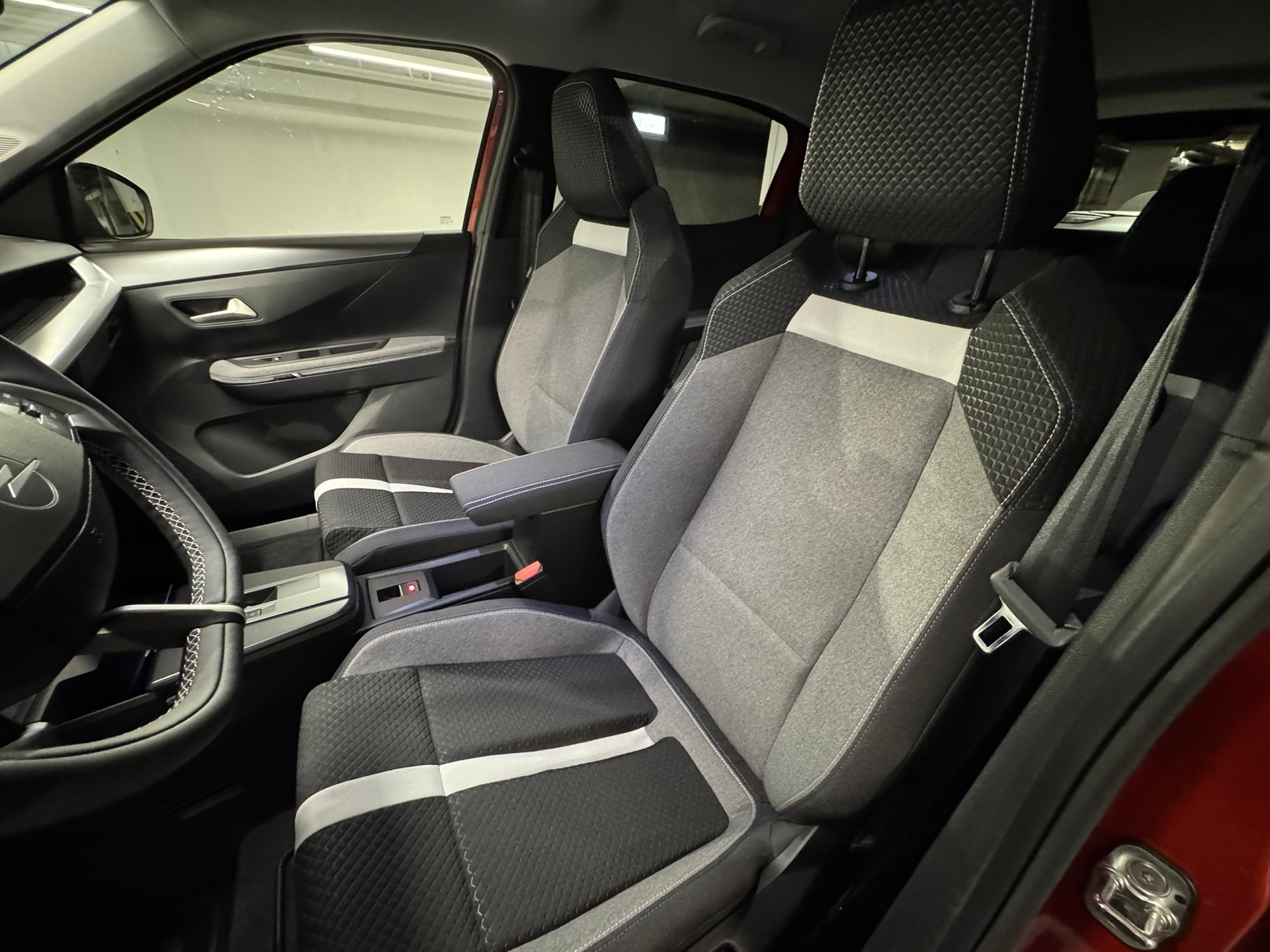 OPEL Frontera-e 44 kWh GS-image-5