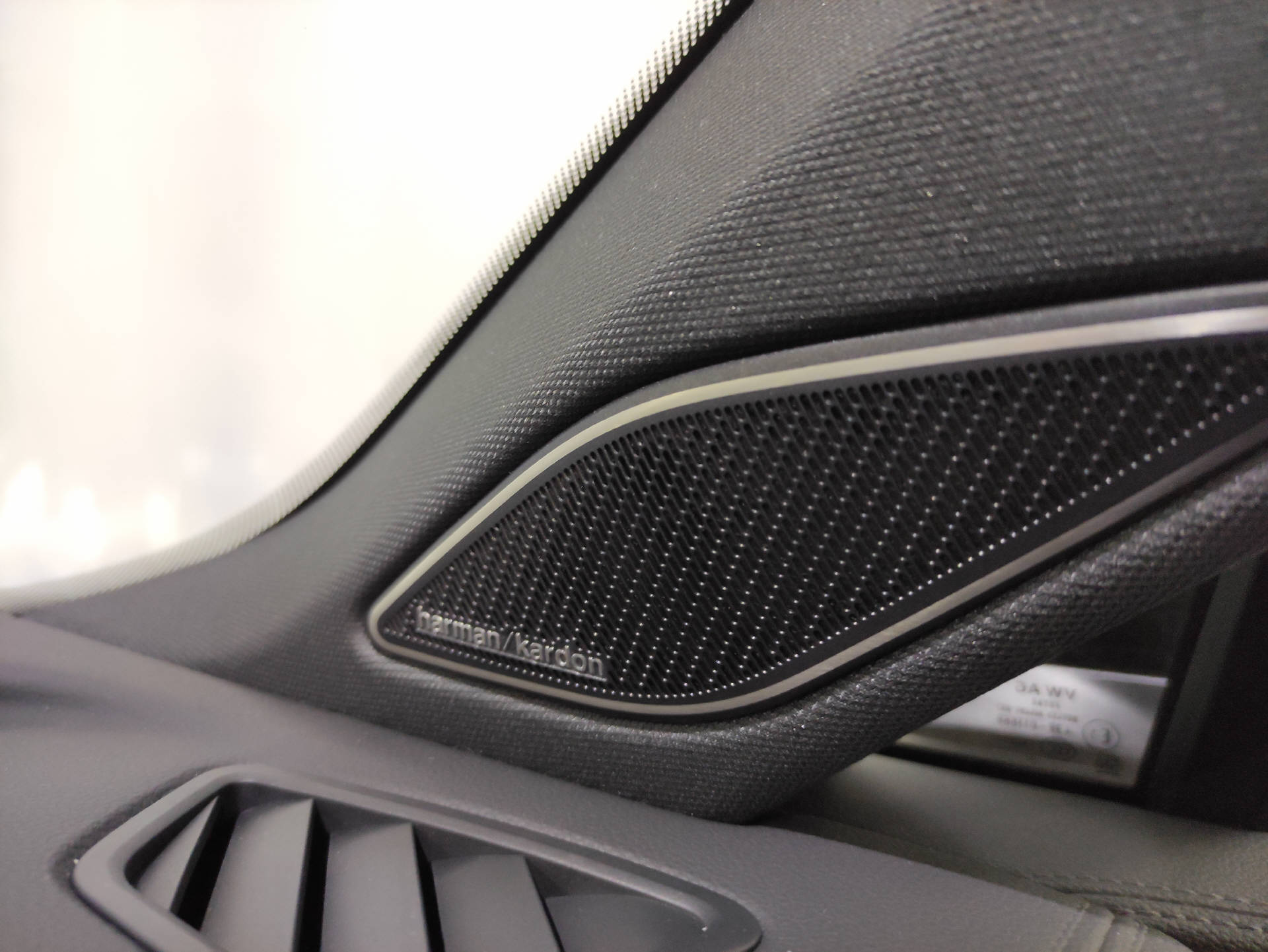 VW Tayron 2.0 TSI R-Line Black-Style DSG 4motion-image-6