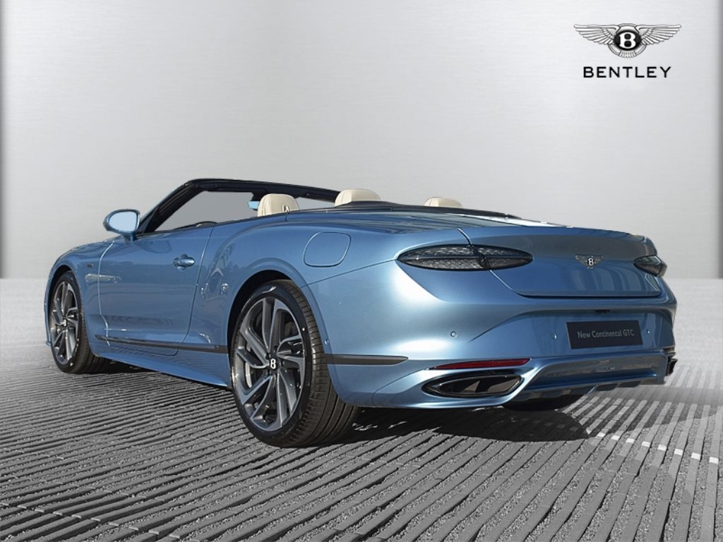 BENTLEY Continental GTC 4.0 V8 PHEV Speed 782 PS-showroom-element-2