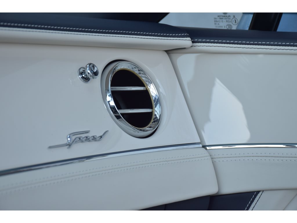 BENTLEY Continental GTC 4.0 V8 PHEV Speed 782 PS-image-14