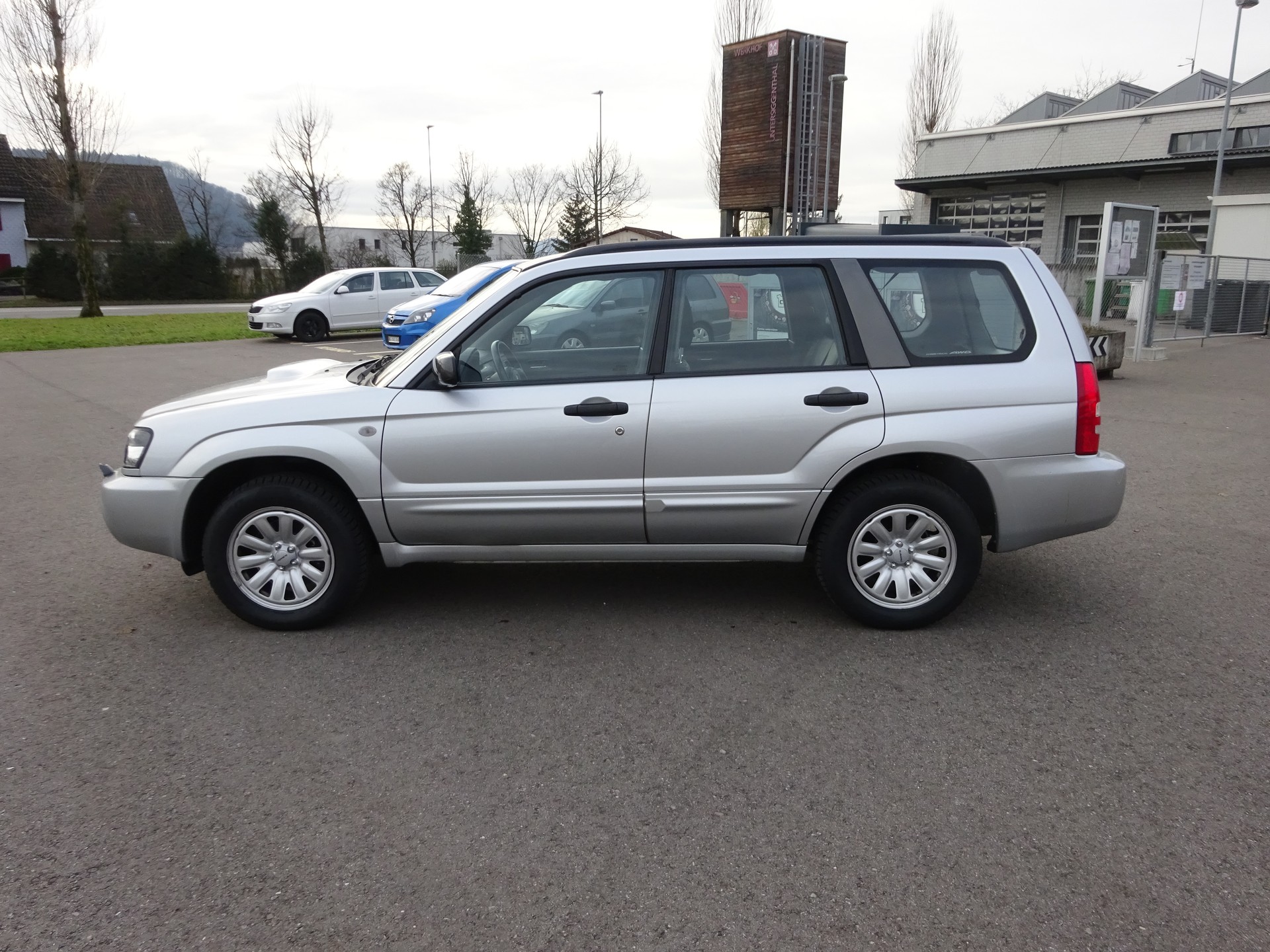 SUBARU Forester 2.0XT Automatic-image-9