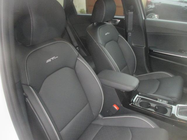 KIA Ceed SW 1.5 T-GDi MHEV GT-Line-image-15