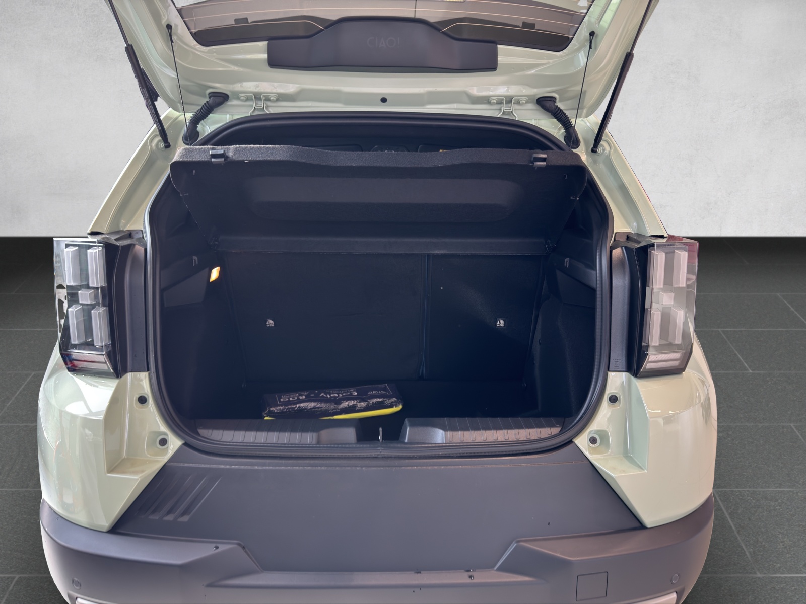 FIAT Grande Panda 1.2 Hybrid La Prima-image-10
