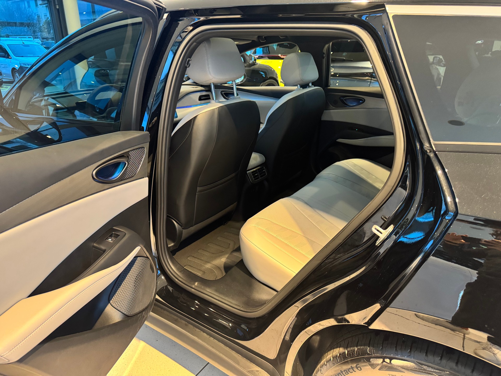BYD Seal 6 DM-i Tour. Comfort-image-23