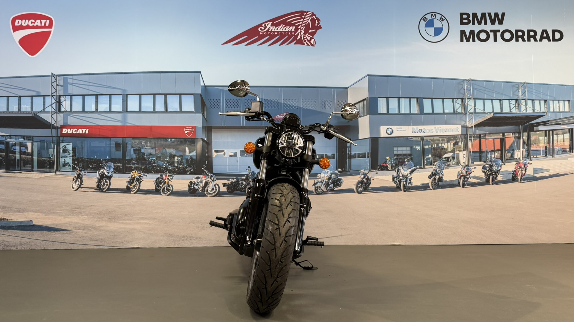 INDIAN Scout Sixty Bobber-image-1