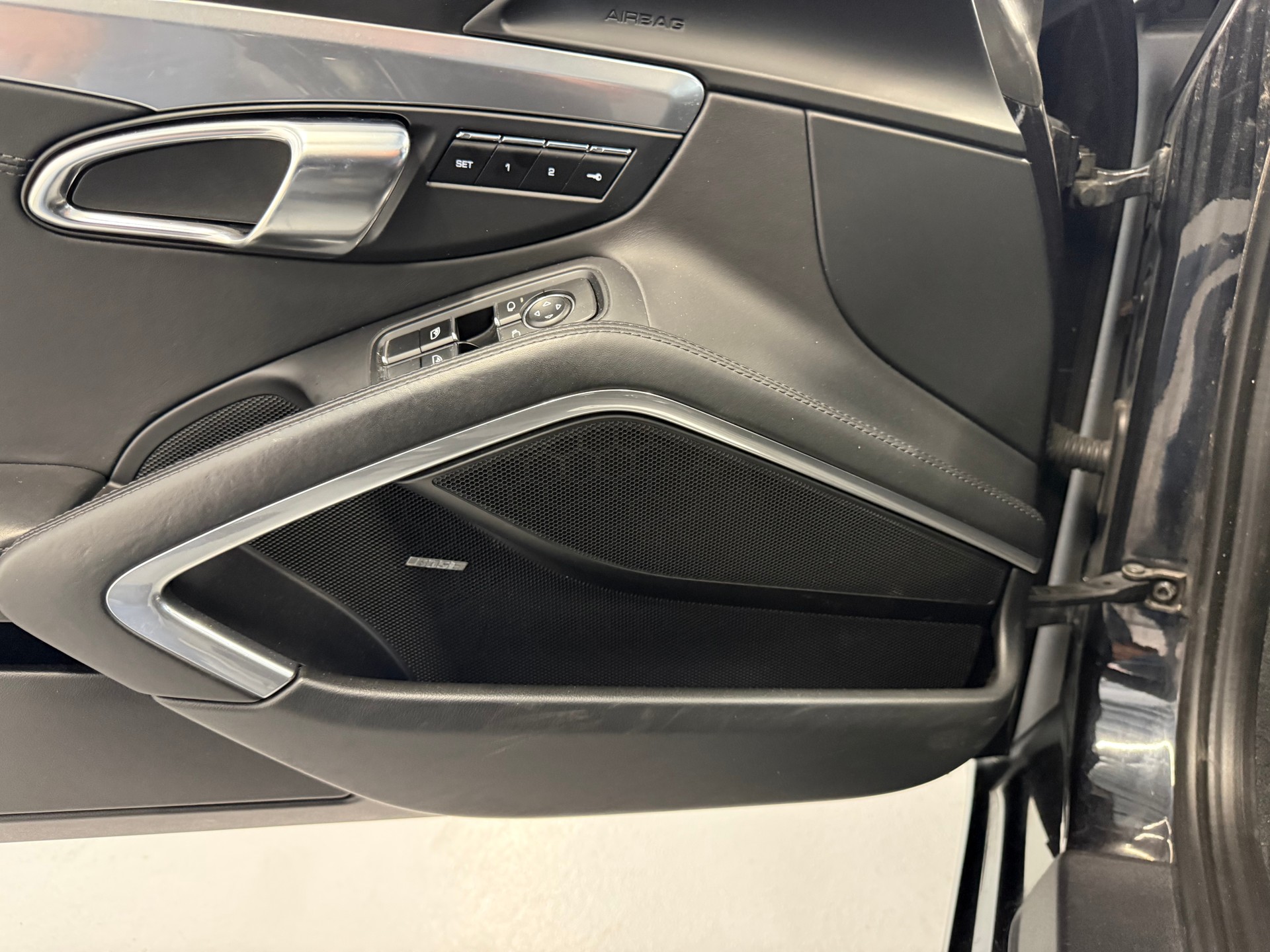 PORSCHE 911 Carrera 4S PDK fulls black modèle 2017-image-21