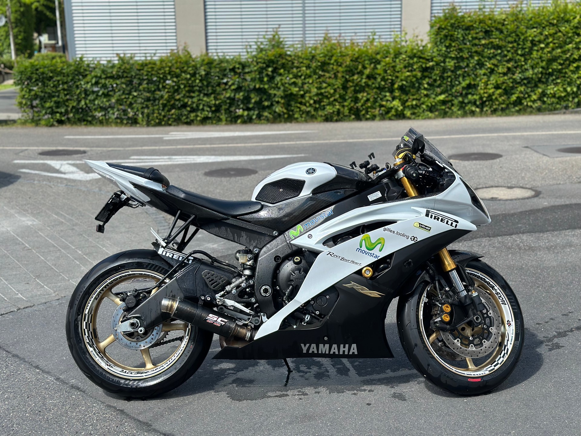 YAMAHA YZF-R6-image-1