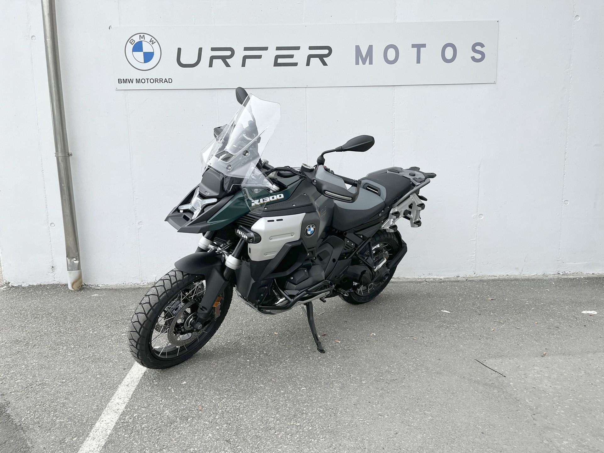 BMW R 1300 GS Adventure-image-3