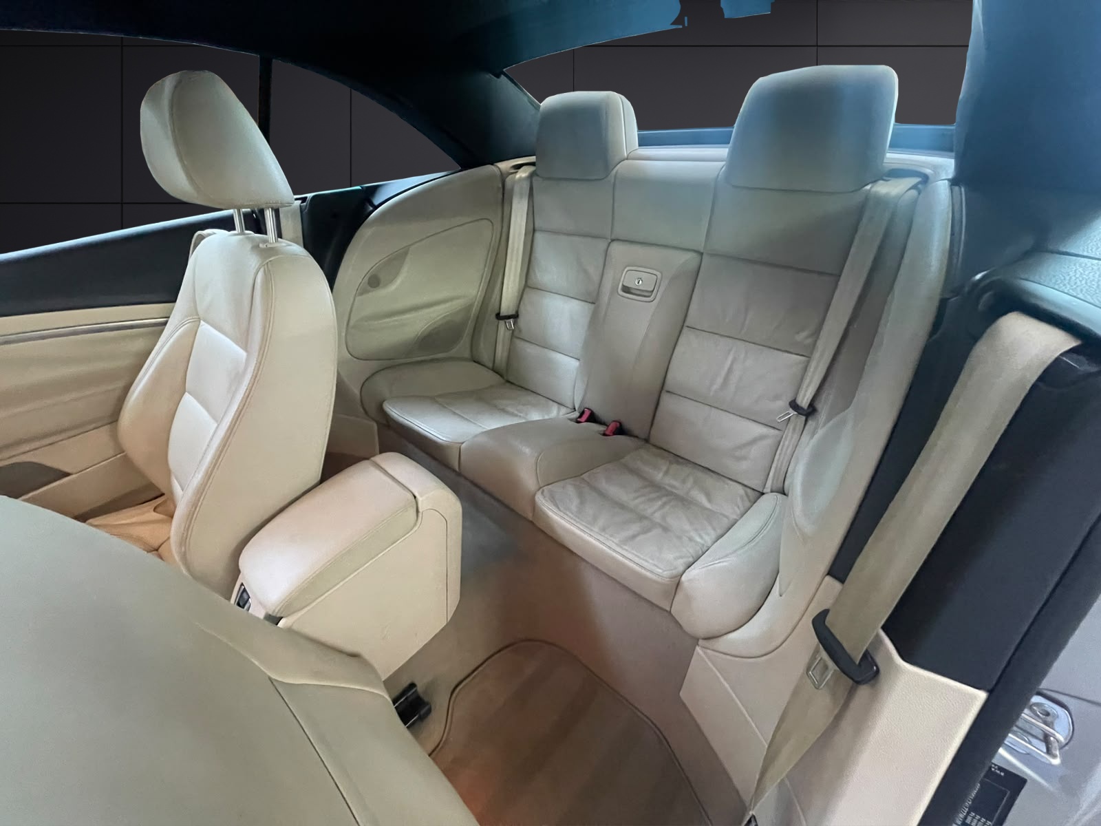 VW Eos 2.0 FSI Turbo-image-8