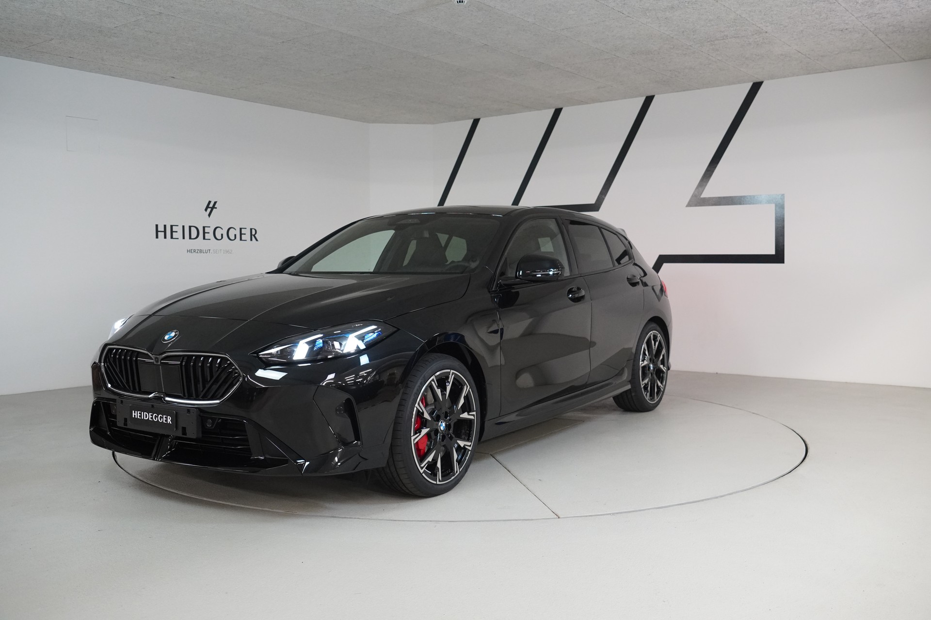 BMW 123 xDrive M Sport Pro Steptronic-image-0
