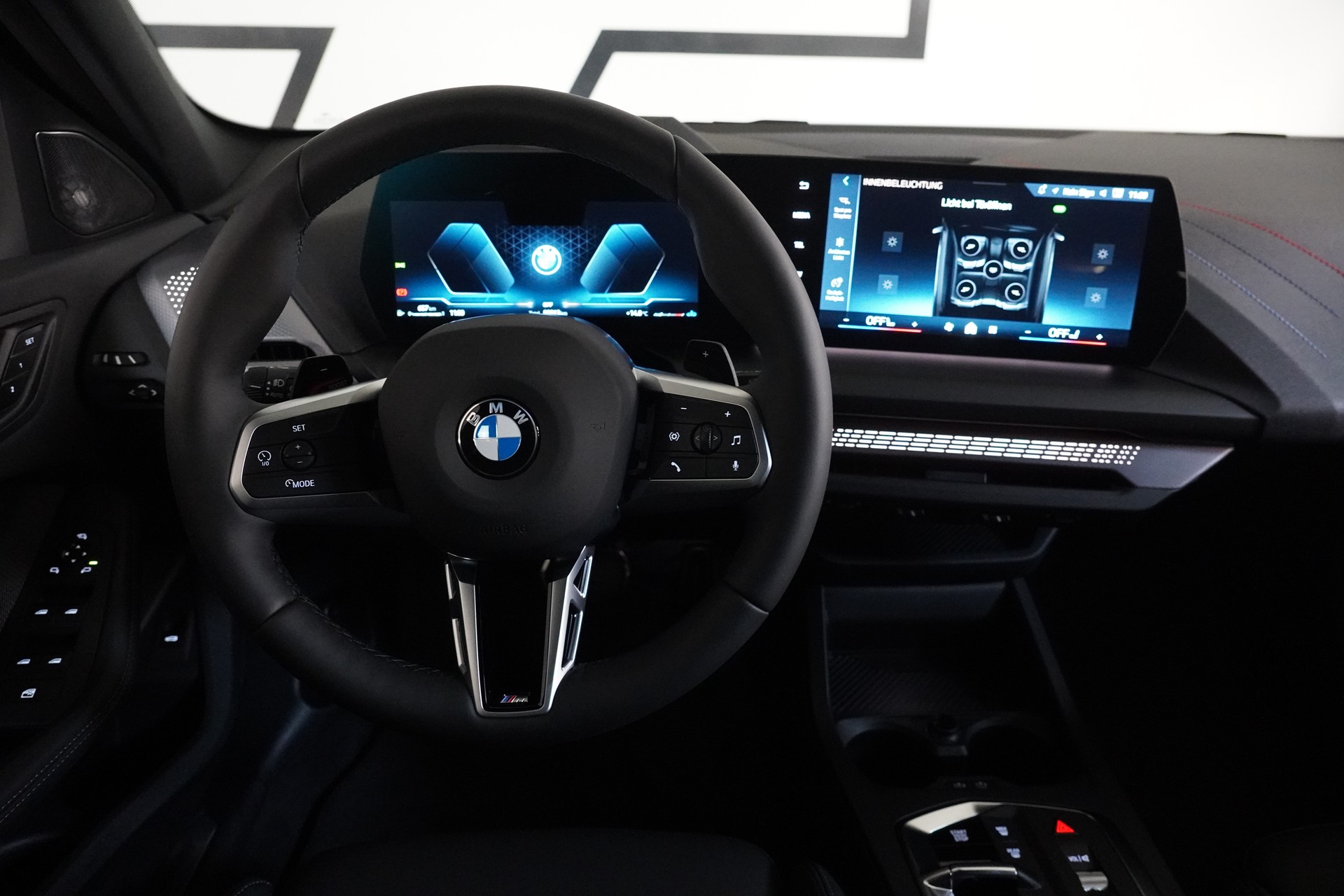 BMW 123 xDrive M Sport Pro Steptronic-image-20