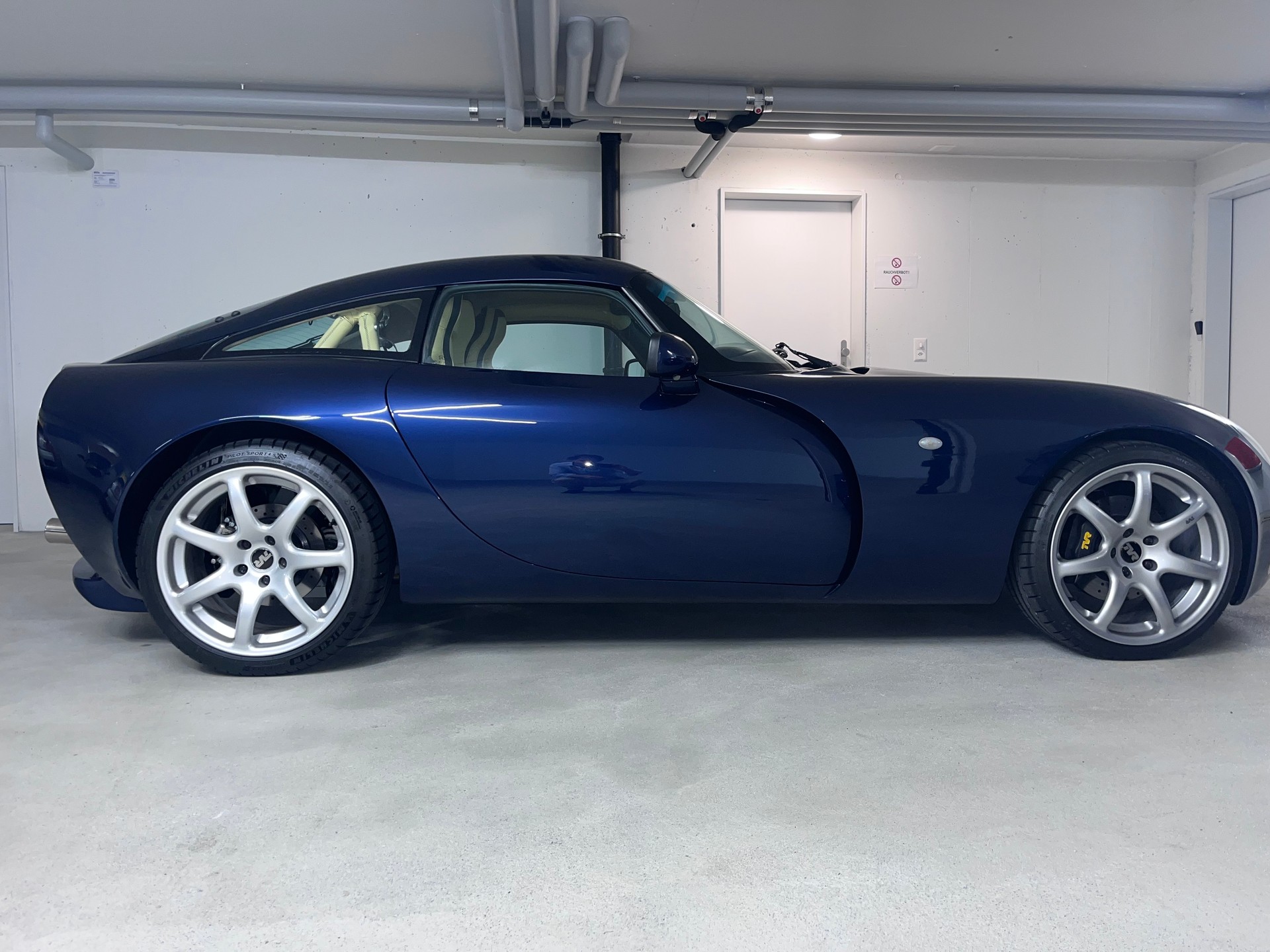 TVR T350 C