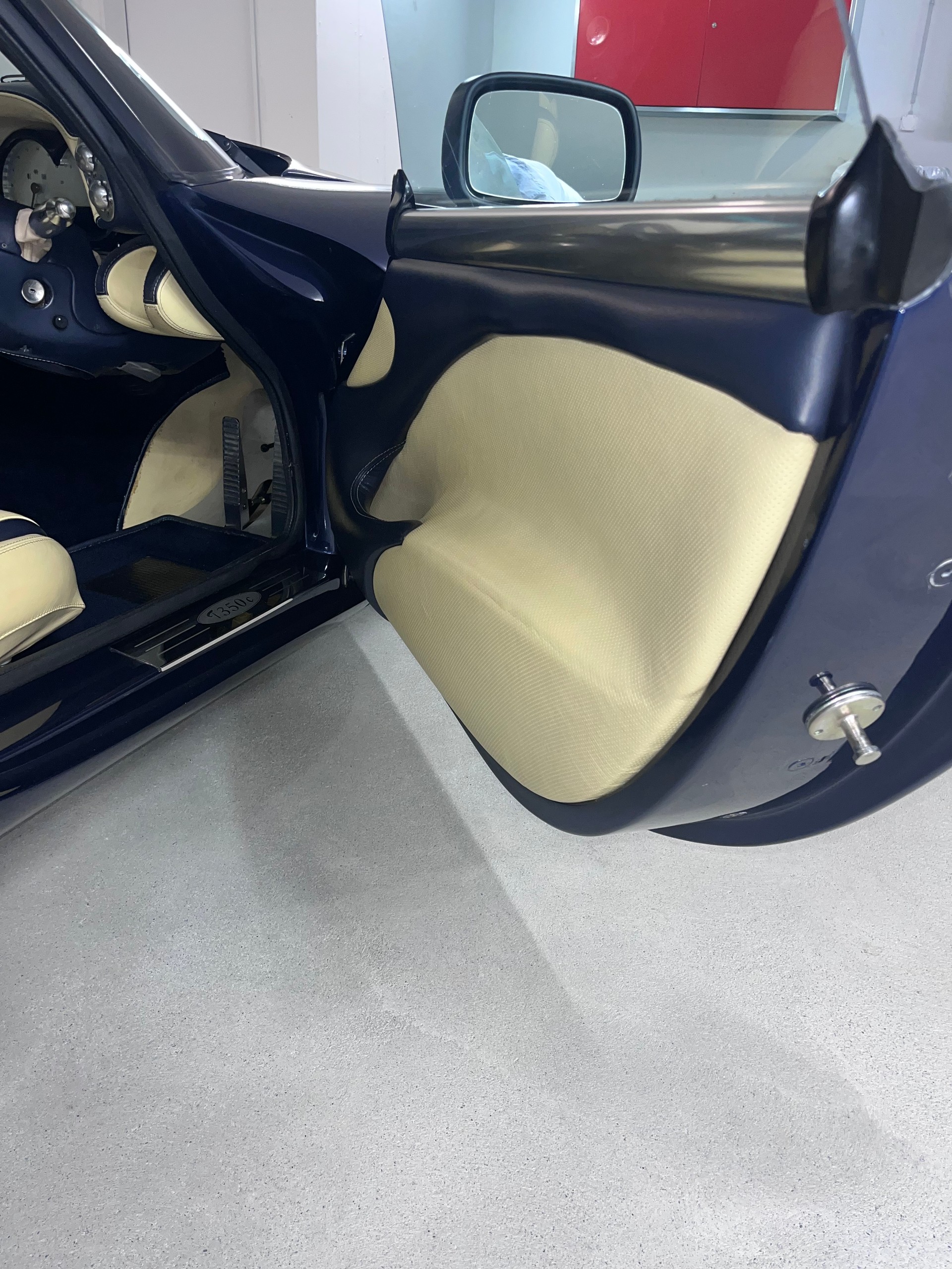 TVR T350 C-image-10