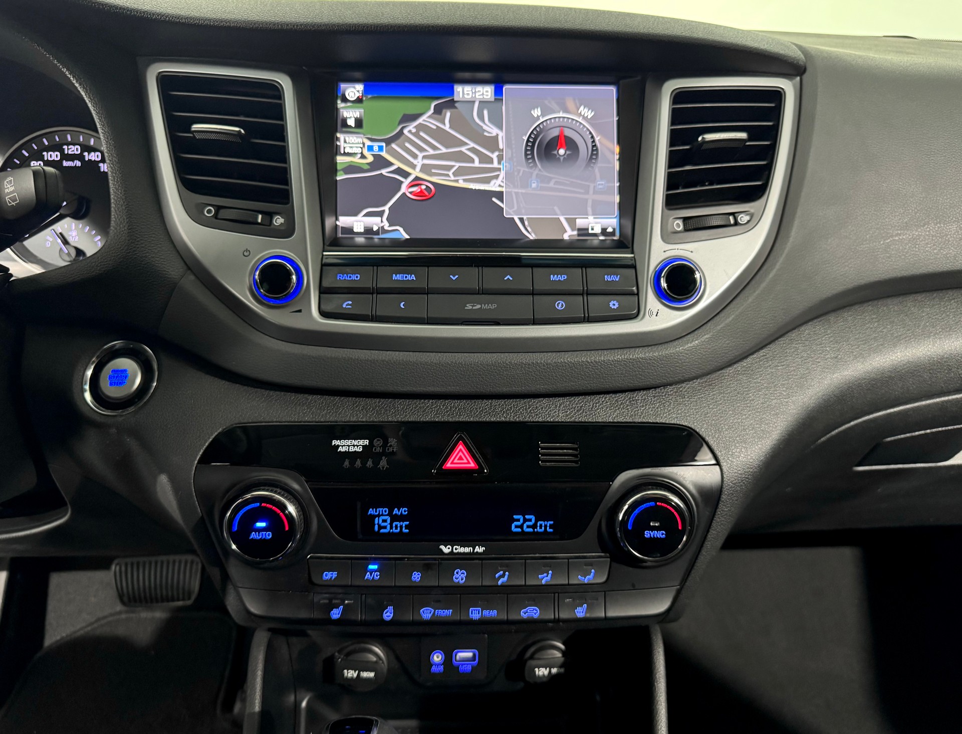 HYUNDAI Tucson 2.0 CRDI Vertex 4WD Automatic-image-10