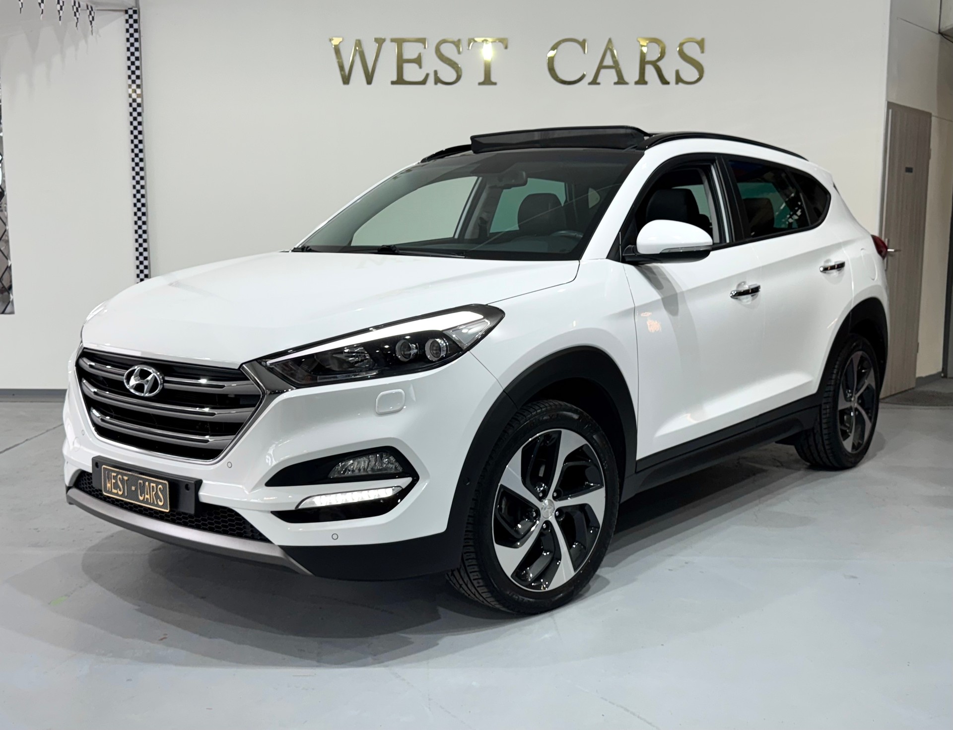 HYUNDAI Tucson 2.0 CRDI Vertex 4WD Automatic