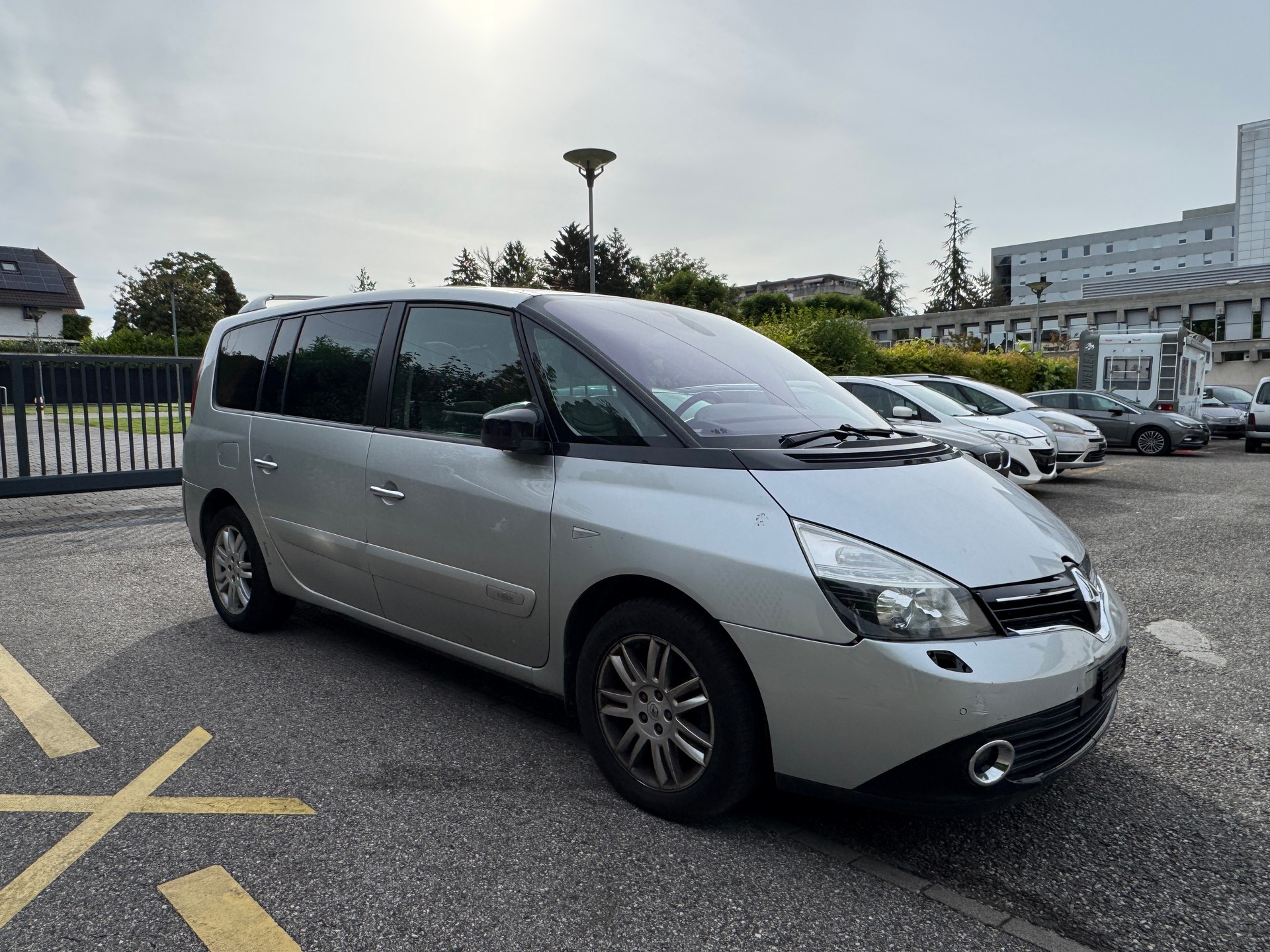 RENAULT Grand Espace 2.0 dCi Initiale Automatic-image-2