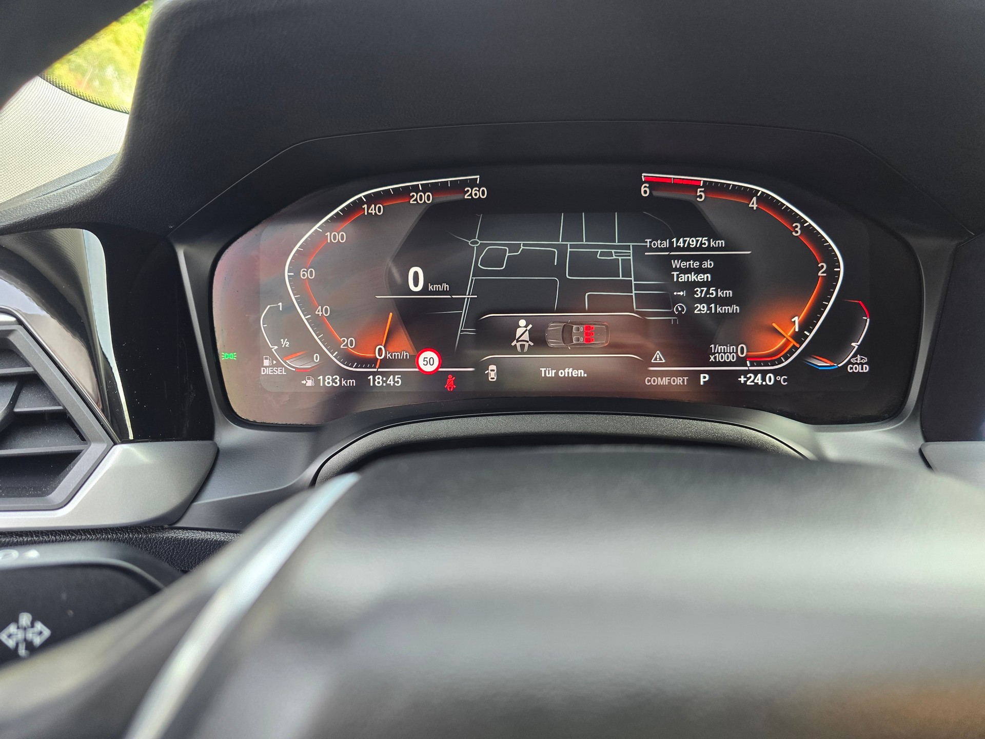 BMW 320d xDrive Touring Luxury Line Steptronic-image-24
