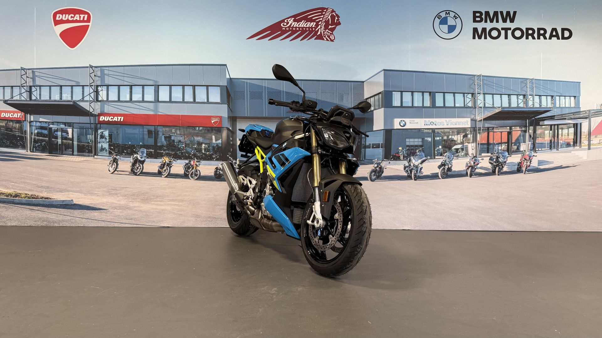 BMW S 1000 R Leasing à partir de 2.9%-image-0