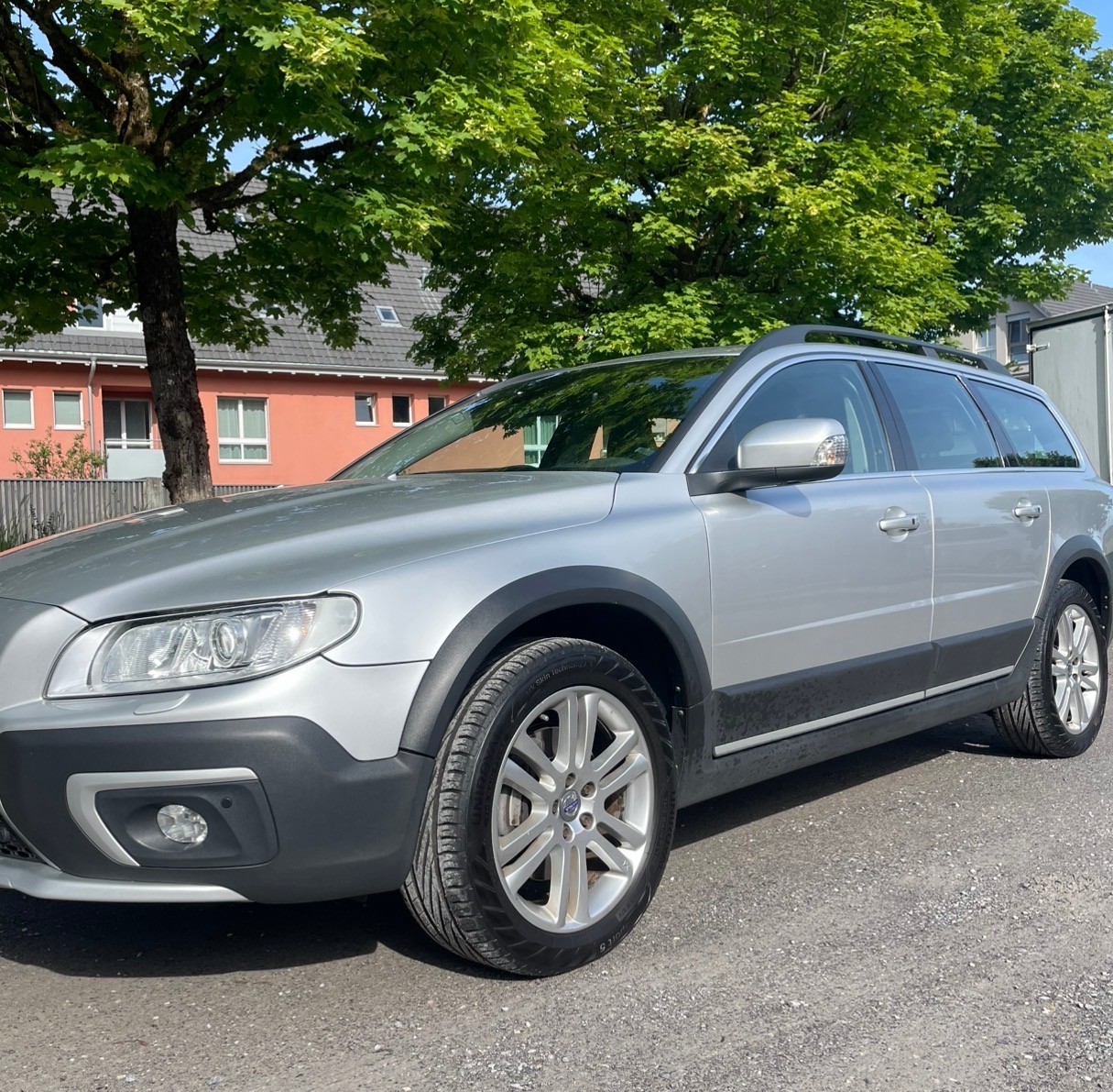 VOLVO 2.4 D4 Summum AWD