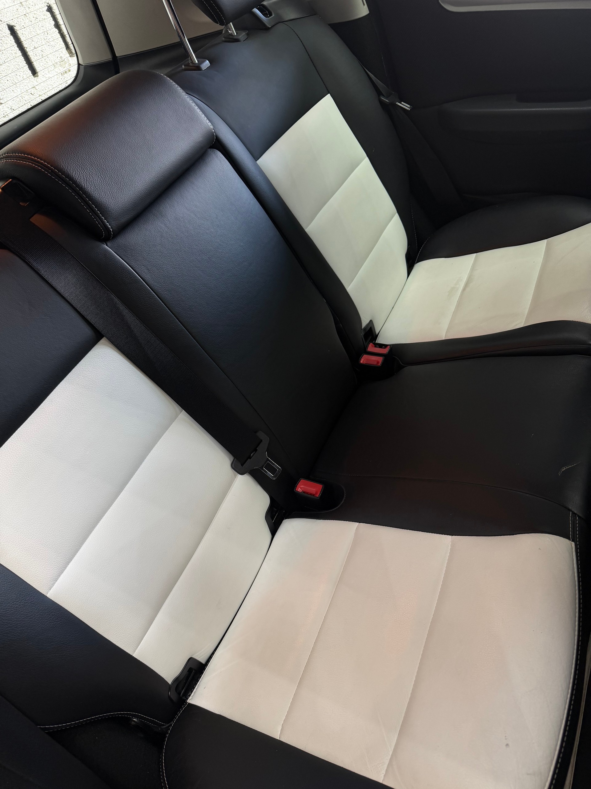 MERCEDES-BENZ A 180 Style Autotronic-image-5