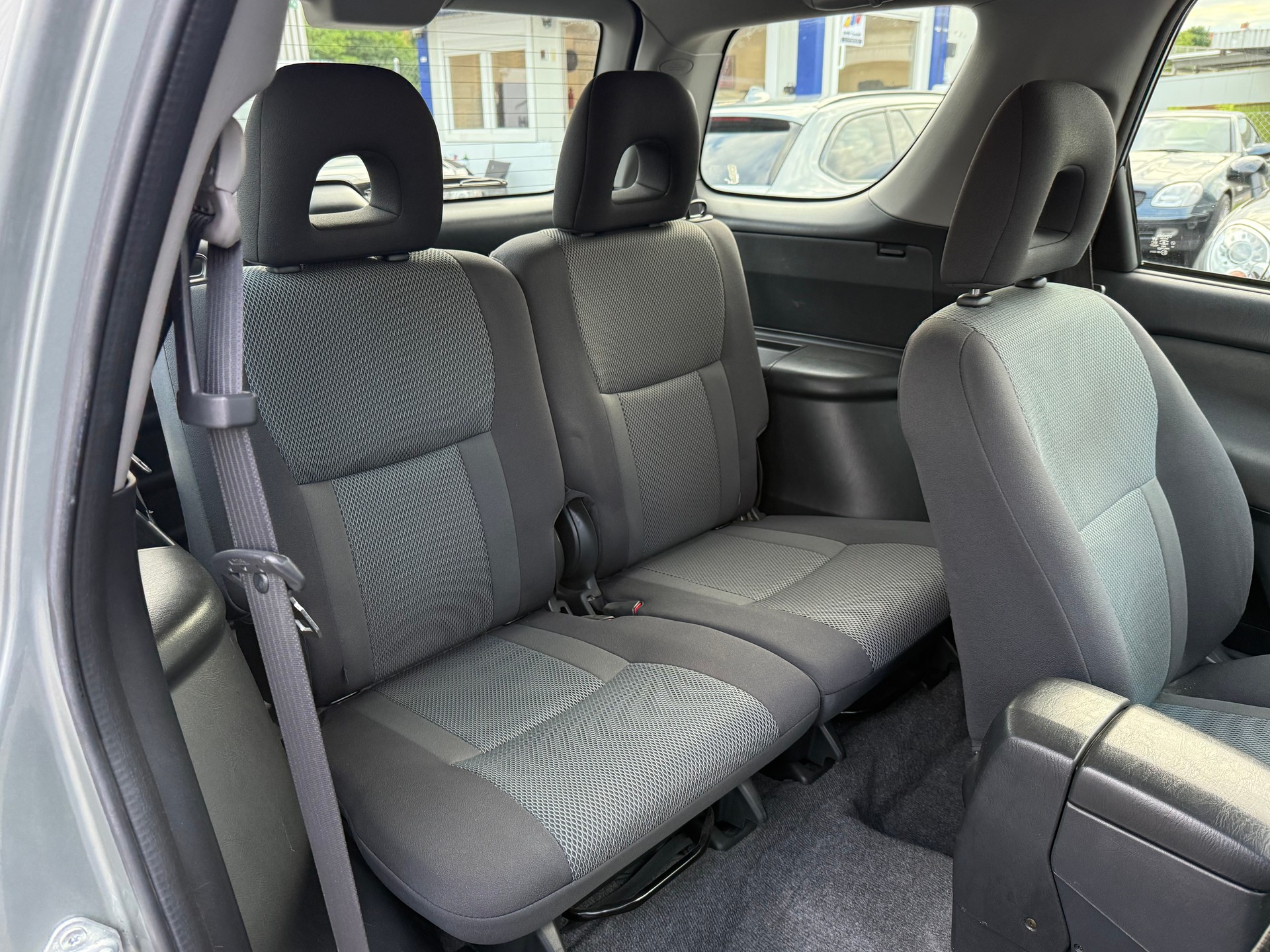 TOYOTA RAV-4 2.0 16V Linea Sol AUTOMAT / NUR 75'000km / 3 TÜRER / FACELIFT / FRISCH AB MFK-image-11