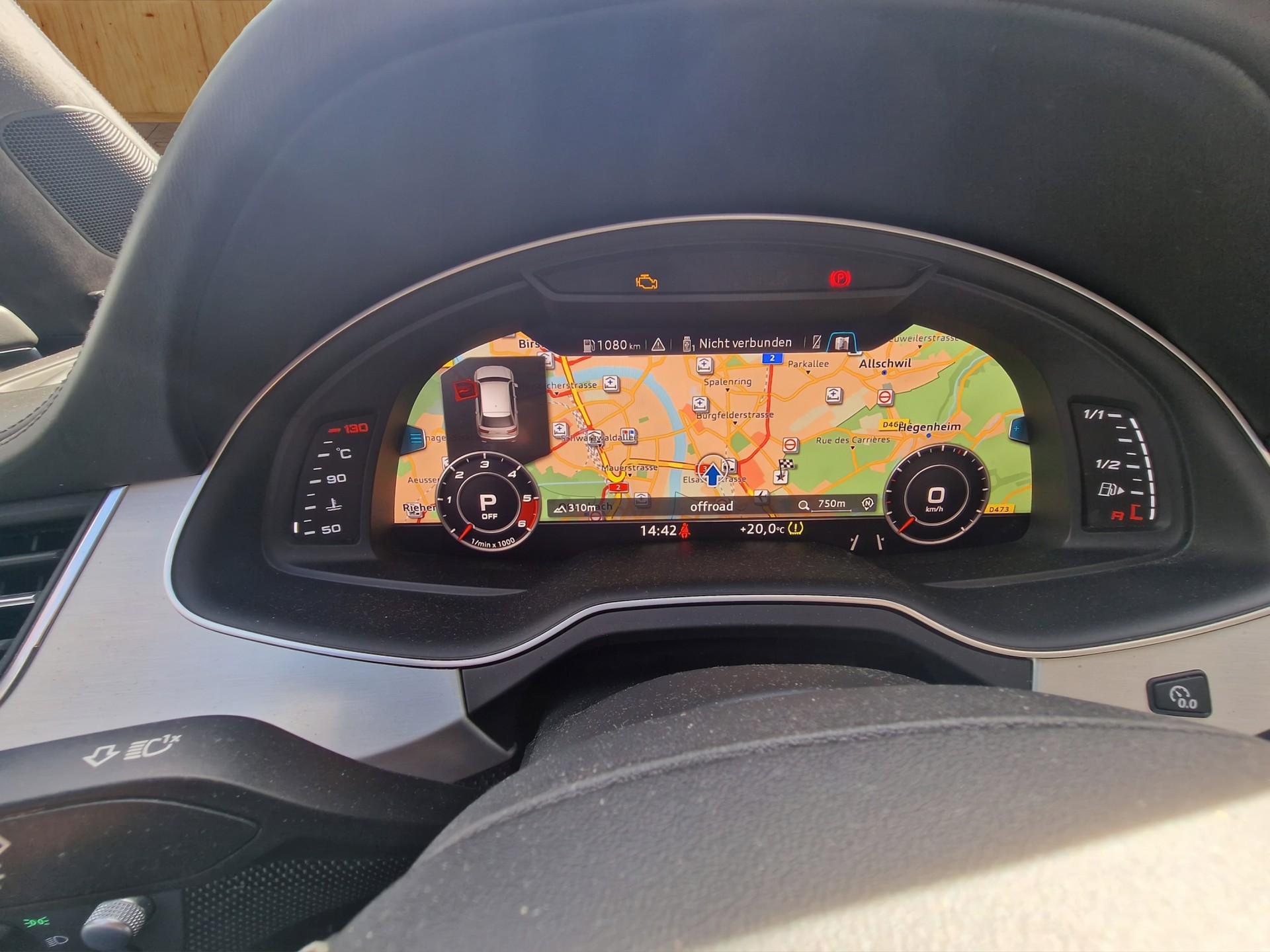 AUDI SQ7 4.0 TDI quattro tiptronic-image-10