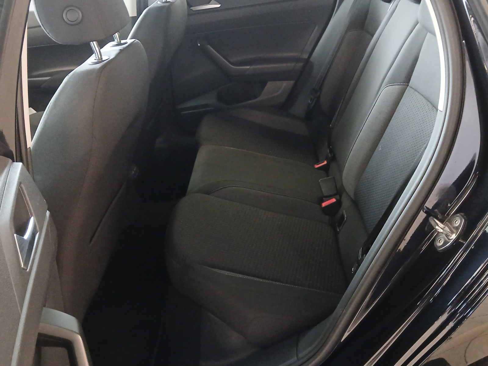 VW Polo 1.0 TSI Life DSG-image-11