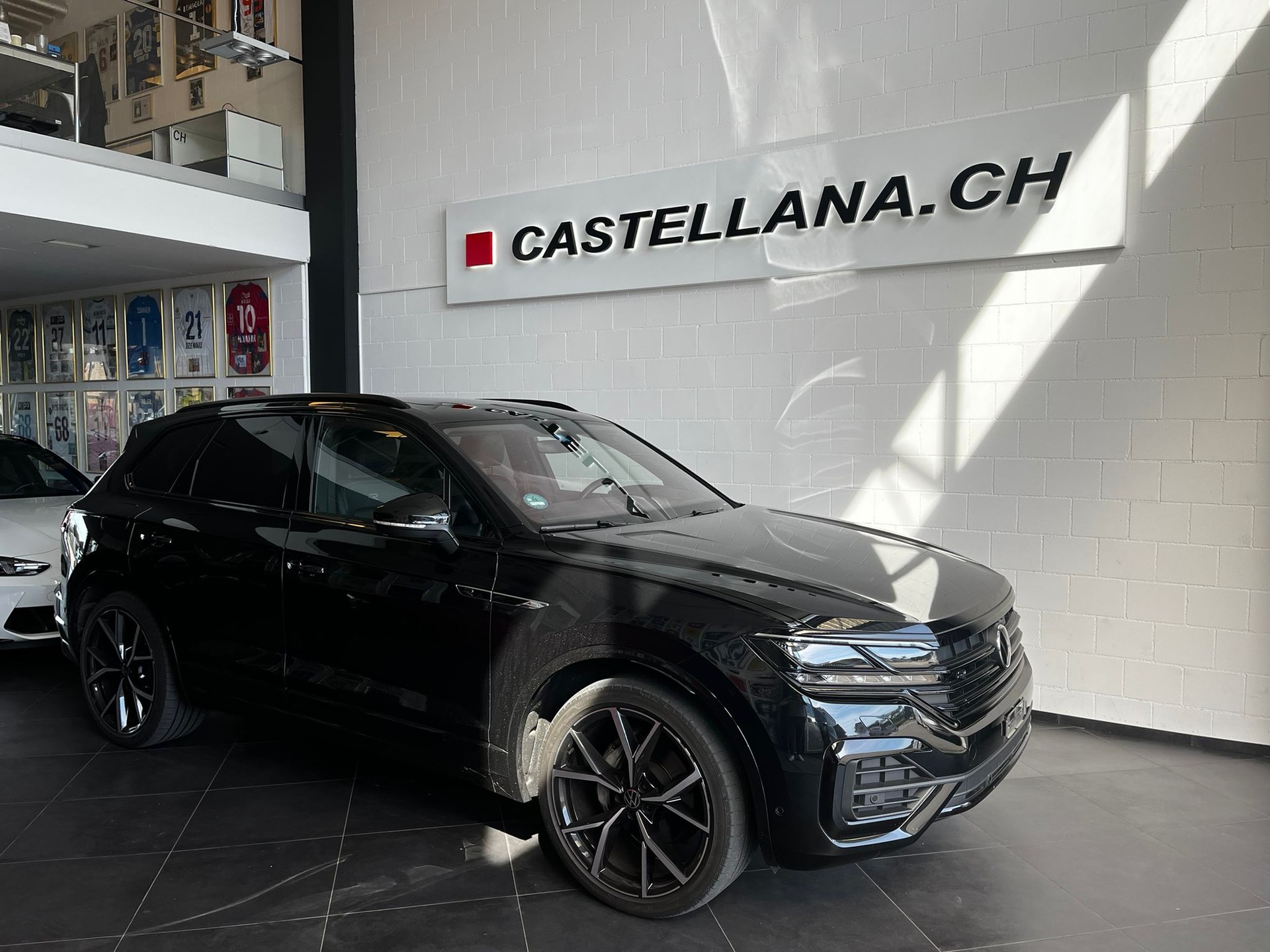 VW Touareg 3.0 TDI R Line Tiptronic