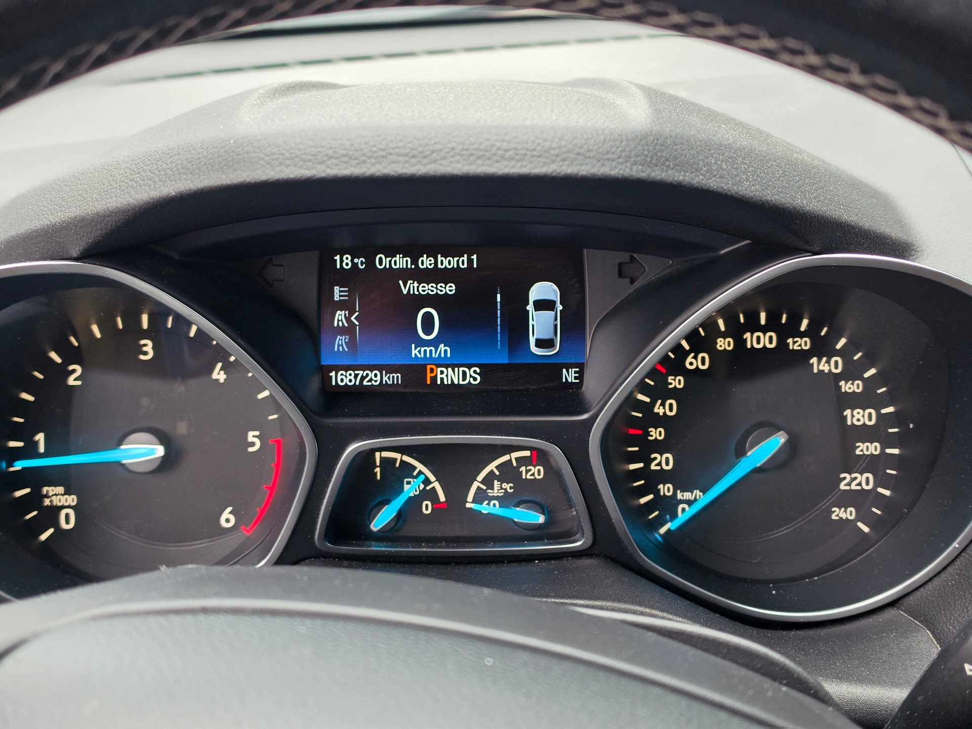 FORD Kuga 2.0 TDCi ST Line High 4WD PowerShift-image-11
