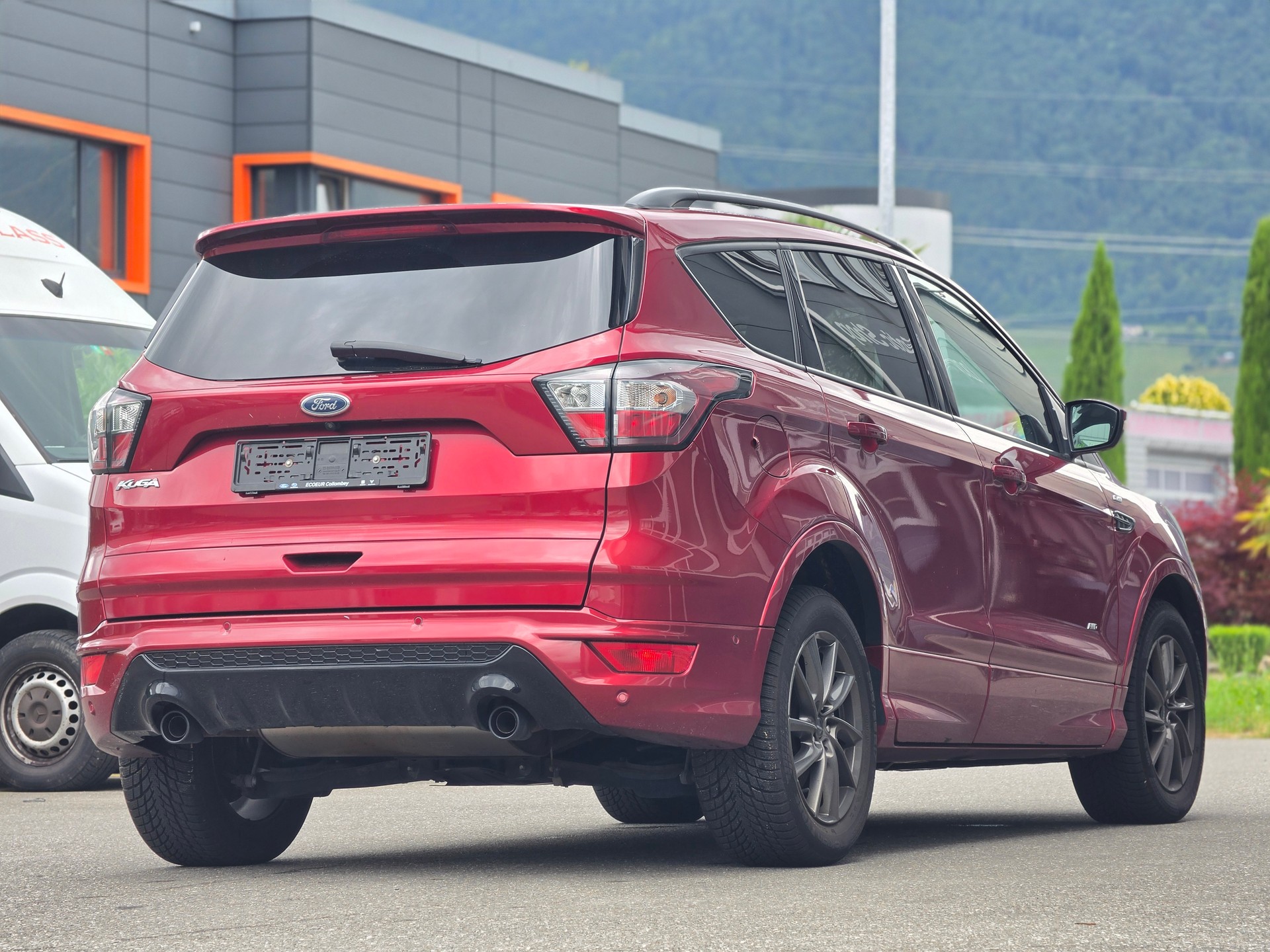 FORD Kuga 2.0 TDCi ST Line High 4WD PowerShift-image-4