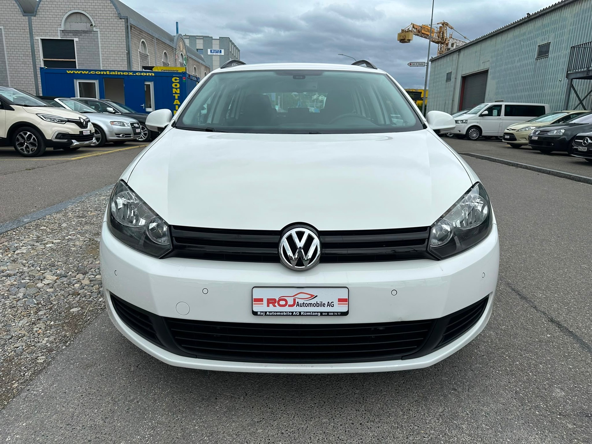 VW Golf Variant 1.6 TDI Trendline 4Motion-showroom-element-2