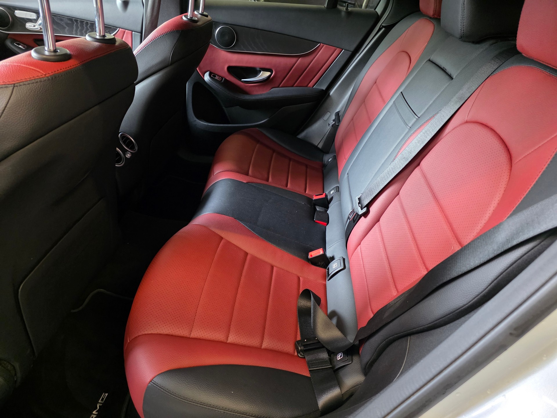 MERCEDES-BENZ GLC Coupé 300 4Matic 9G-Tronic-image-10