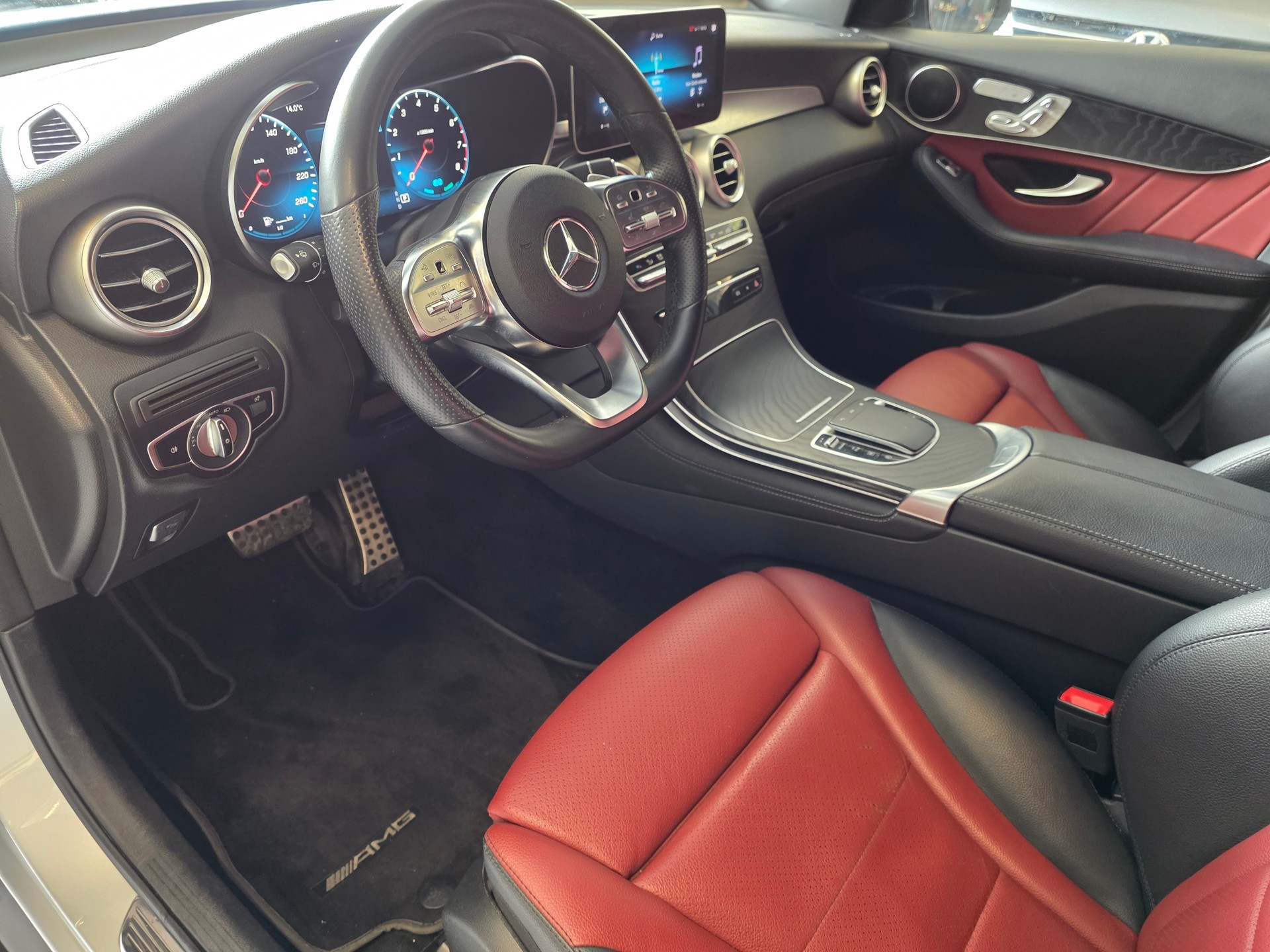 MERCEDES-BENZ GLC Coupé 300 4Matic 9G-Tronic-image-8