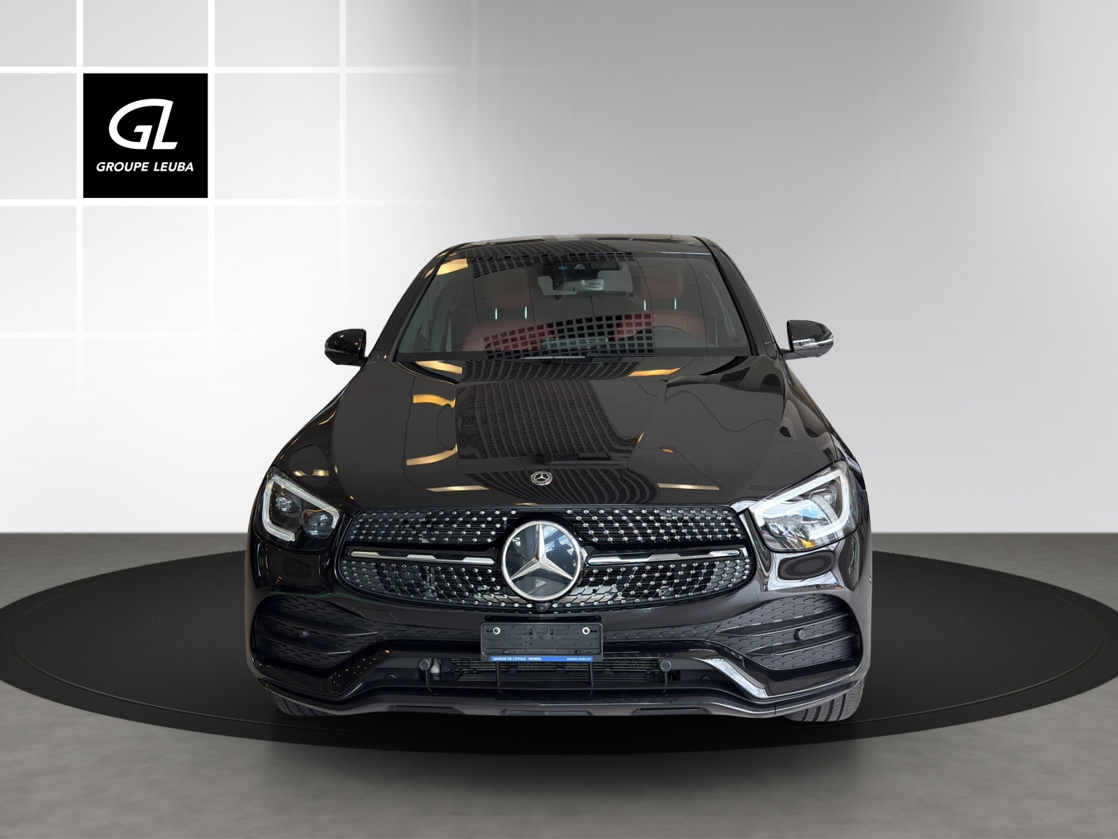 MERCEDES-BENZ GLC 200 AMG Line 4Matic 9G-Tronic-showroom-element-1