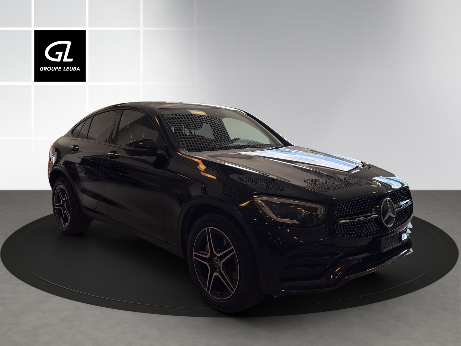 MERCEDES-BENZ GLC 200 AMG Line 4Matic 9G-Tronic